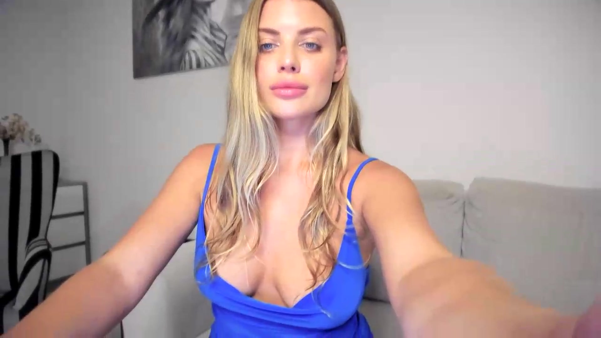 Gallery image thumbnail from Adri_sweetie's myfreecams stream on, 07/15/2026, 16:06 image 11 of 20