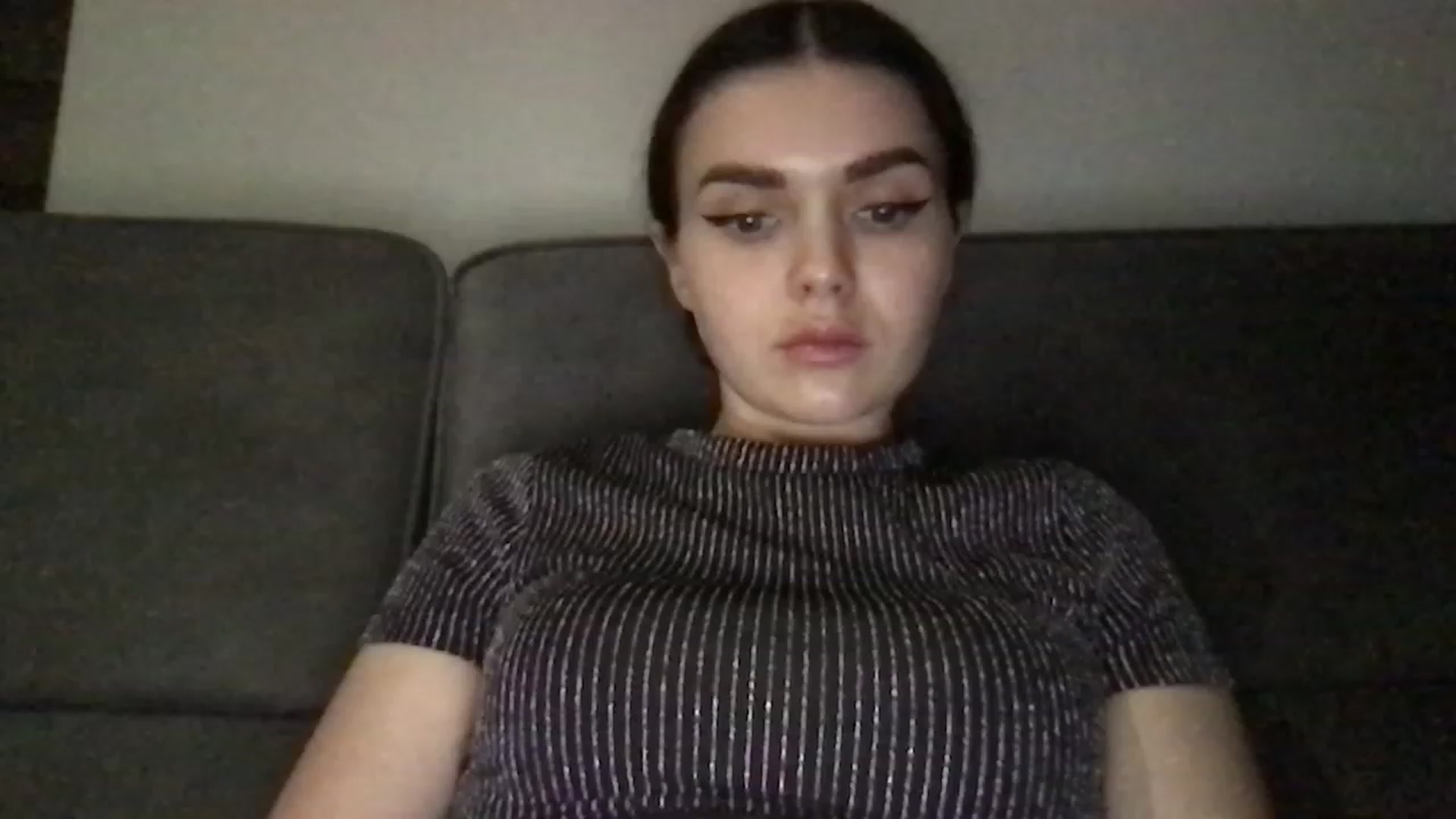 Gallery image thumbnail from AdriaPretty's myfreecams stream on, 12/24/2022, 15:24 image 11 of 20
