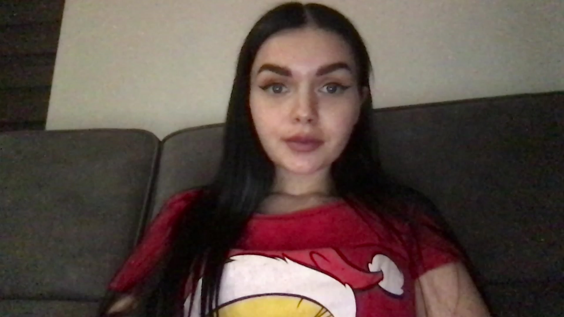 Gallery image thumbnail from AdriaPretty's myfreecams stream on, 12/25/2022, 15:14 image 2 of 20