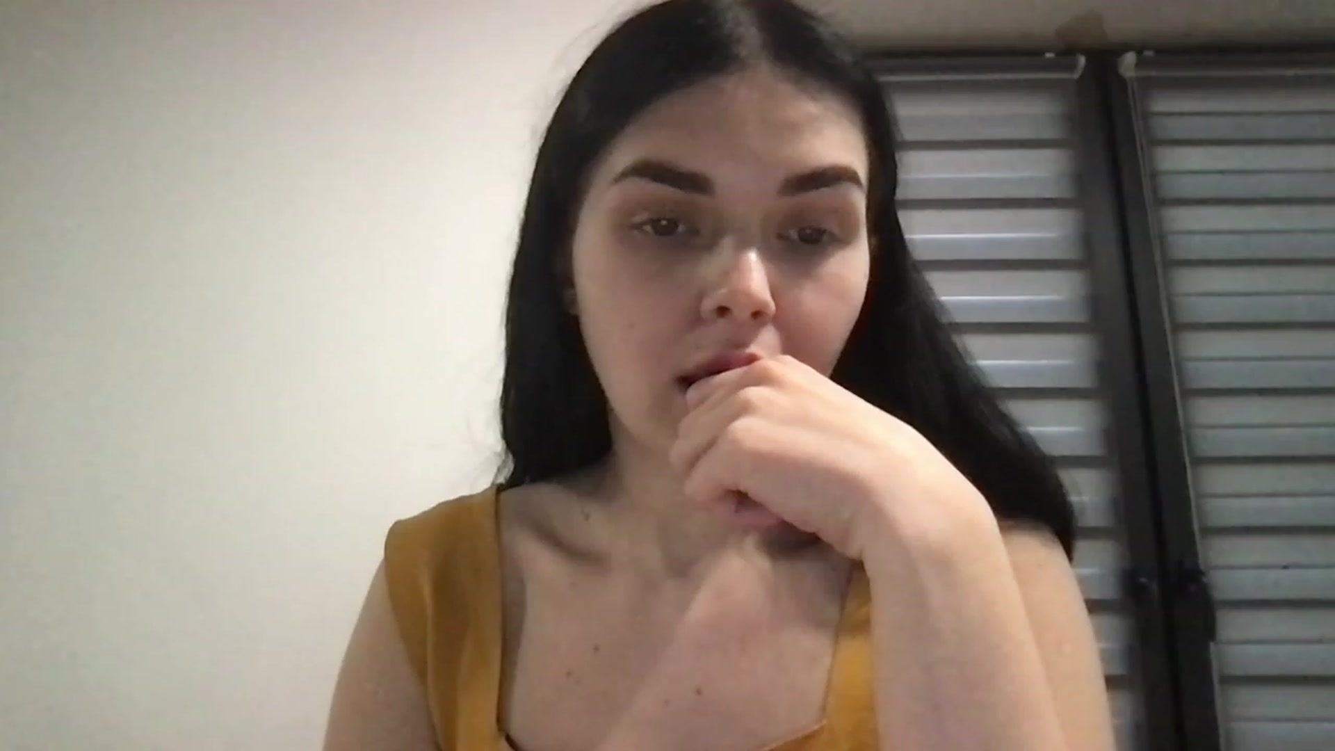 Gallery image thumbnail from AdriaPretty's myfreecams stream on, 12/26/2022, 10:19 image 11 of 20