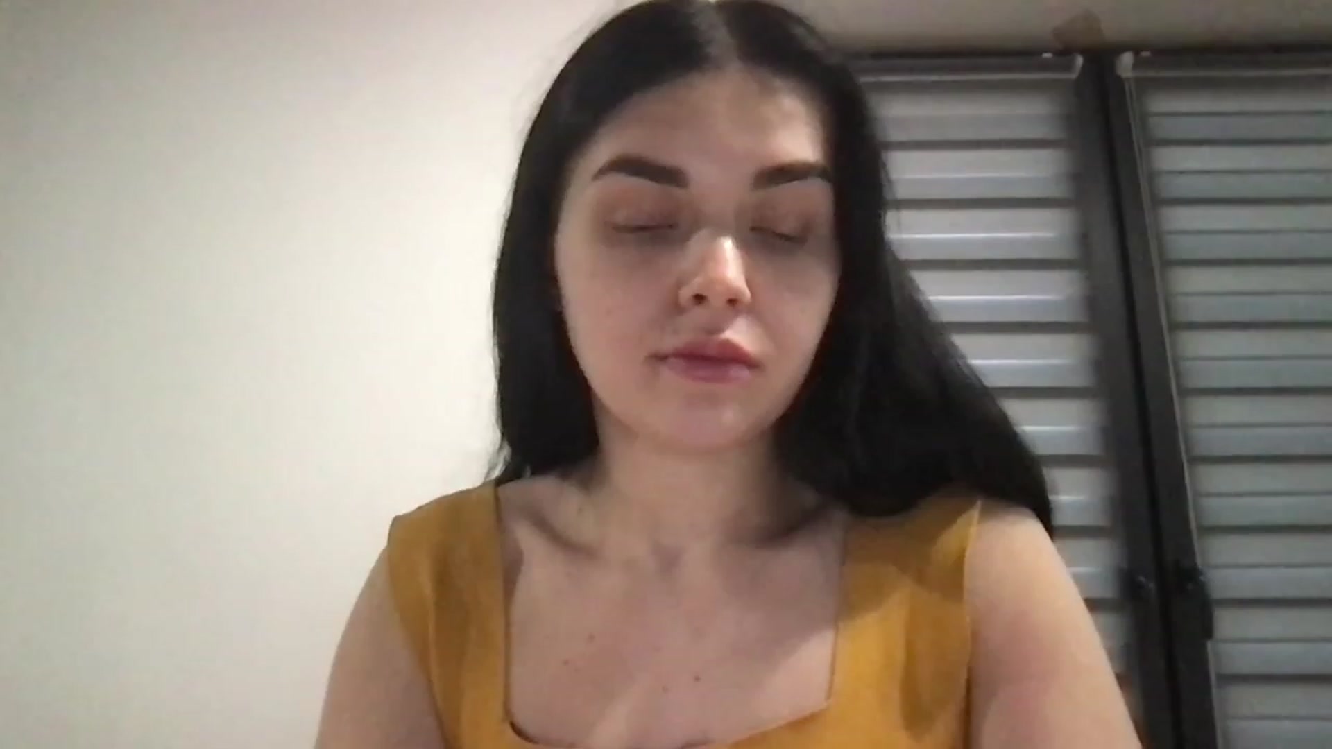 Gallery image thumbnail from AdriaPretty's myfreecams stream on, 12/26/2022, 10:19 image 4 of 20