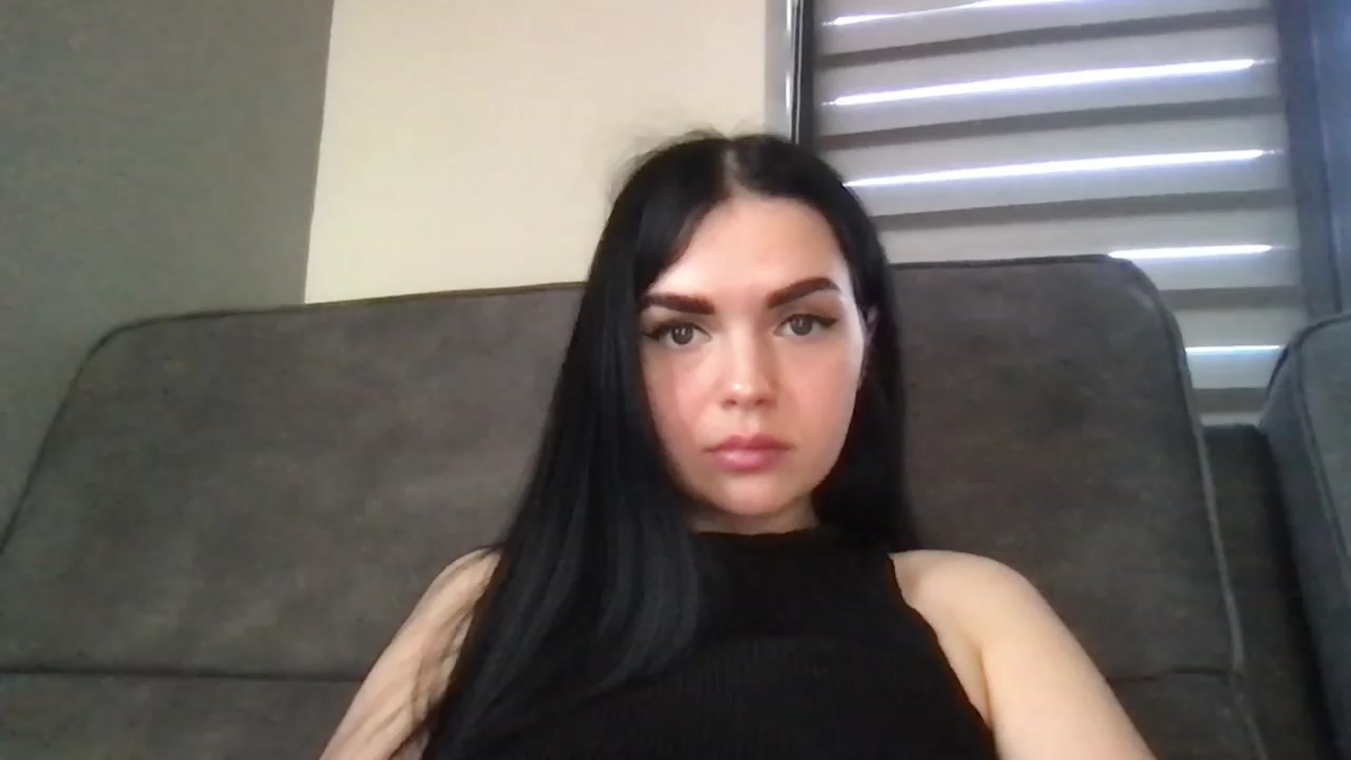 Gallery image thumbnail from AdriaPretty's myfreecams stream on, 12/31/2022, 09:57 image 4 of 20