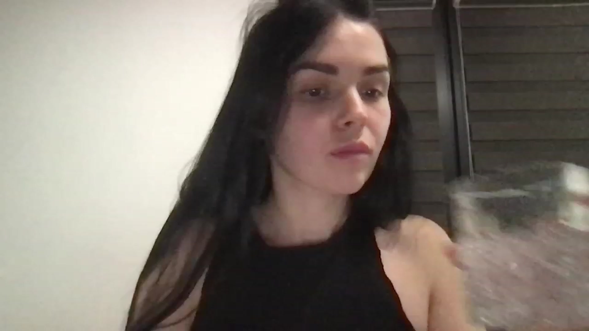 Gallery image thumbnail from AdriaPretty's myfreecams stream on, 01/01/2023, 15:28 image 18 of 20