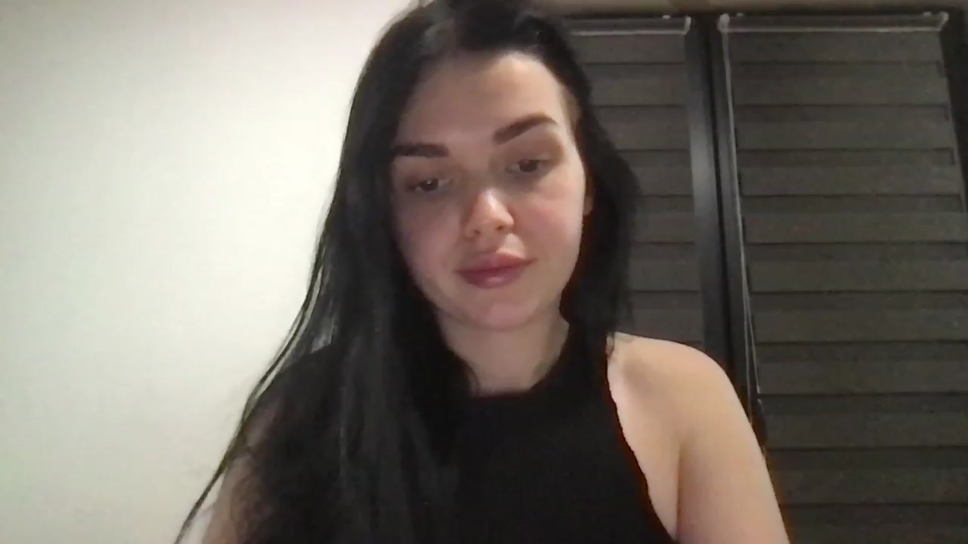 Gallery image thumbnail from AdriaPretty's myfreecams stream on, 01/01/2023, 15:28 image 17 of 20