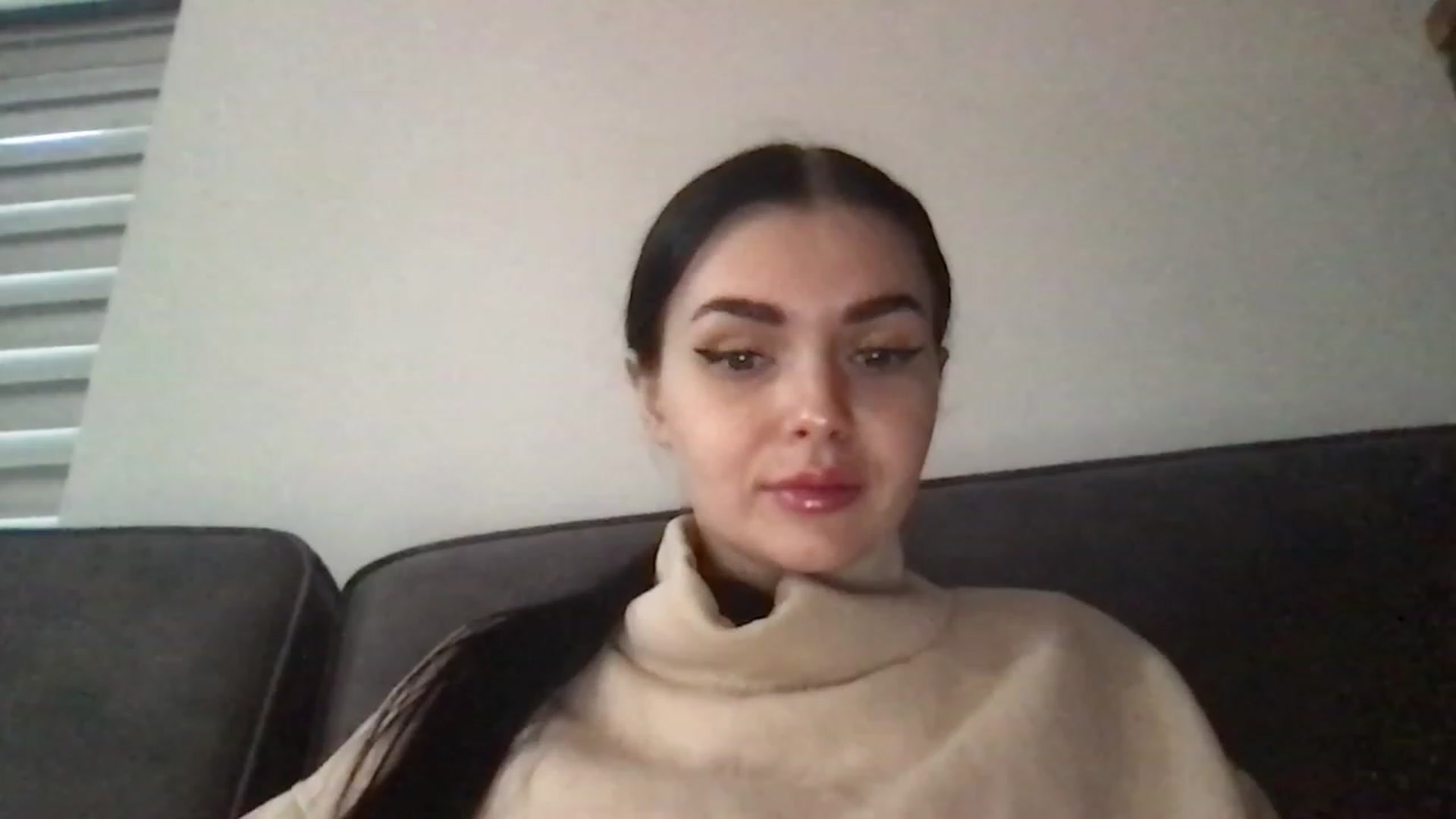 Gallery image thumbnail from AdriaPretty's myfreecams stream on, 01/12/2023, 11:17 image 14 of 20