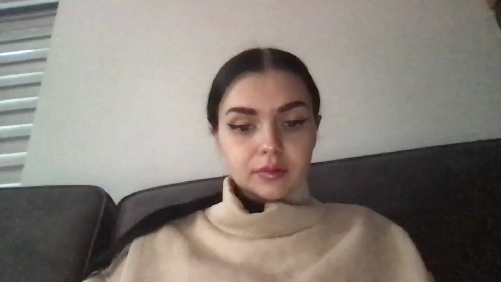 Gallery image thumbnail from AdriaPretty's myfreecams stream on, 01/12/2023, 11:17 image 19 of 20