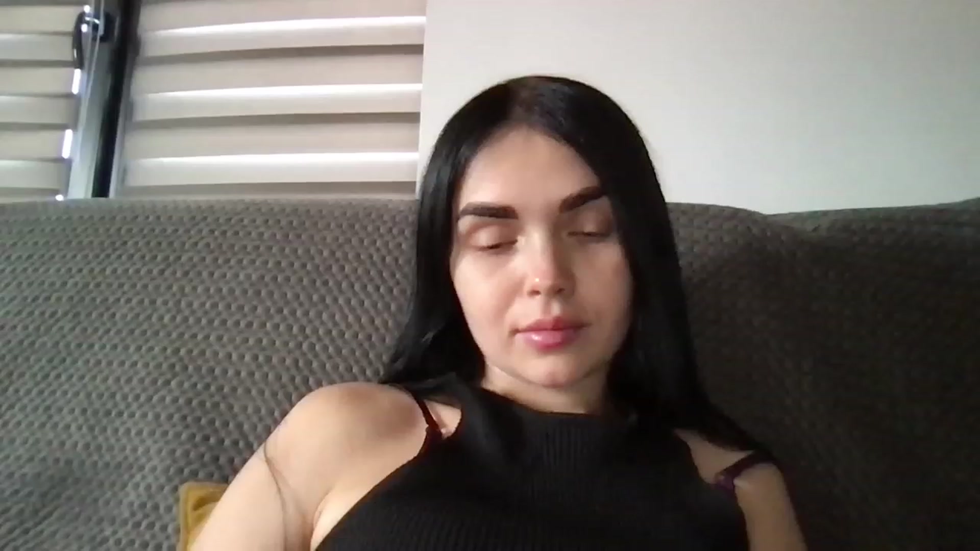 Gallery image thumbnail from AdriaPretty's myfreecams stream on, 07/20/2023, 13:06 image 7 of 20