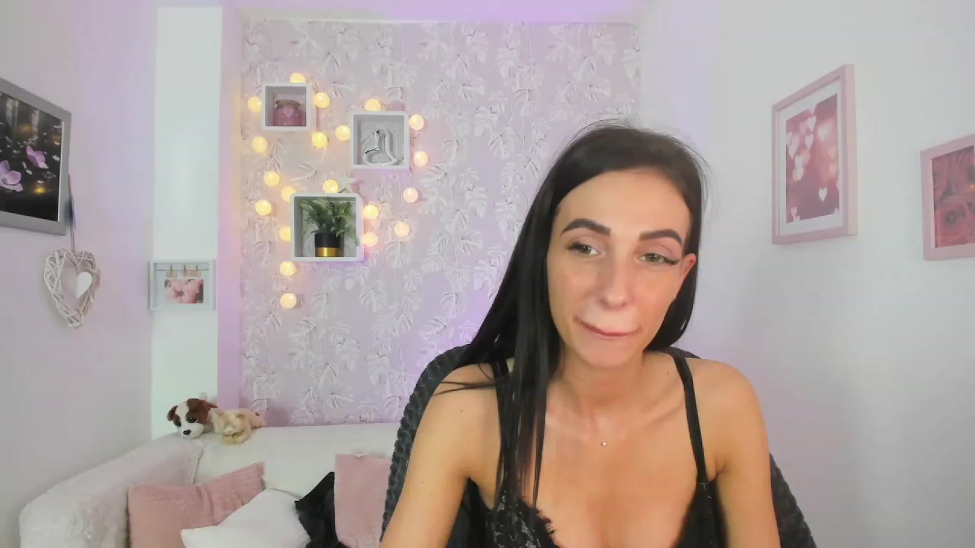 Gallery image thumbnail from Adria_Rae18's myfreecams stream on, 03/17/2023, 22:52 image 19 of 20