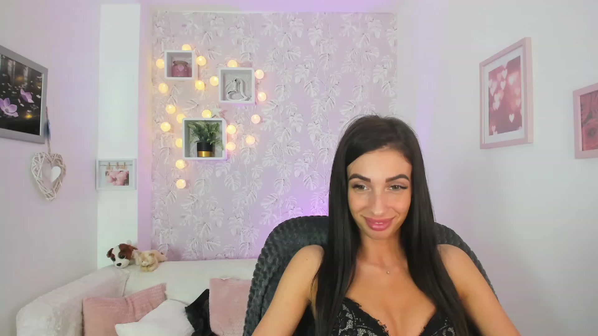 Gallery image thumbnail from Adria_Rae18's myfreecams stream on, 03/17/2023, 22:52 image 14 of 20