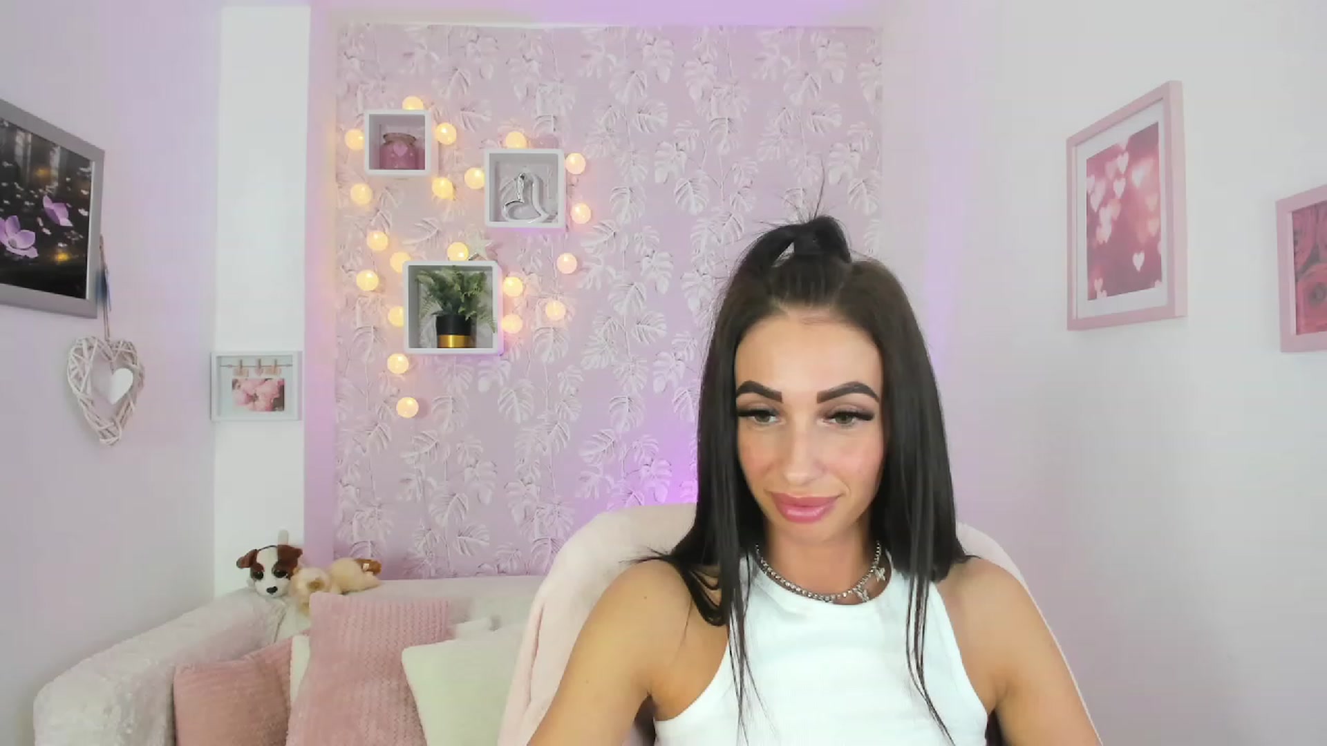Gallery image thumbnail from Adria_Rae18's myfreecams stream on, 03/18/2023, 21:57 image 2 of 20