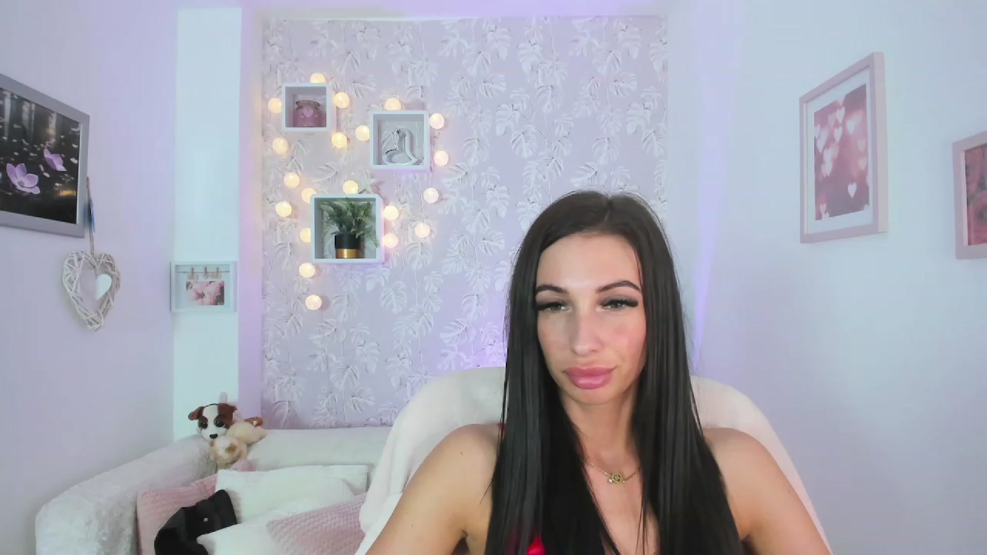 Gallery image thumbnail from Adria_Rae18's myfreecams stream on, 03/19/2023, 23:45 image 3 of 20