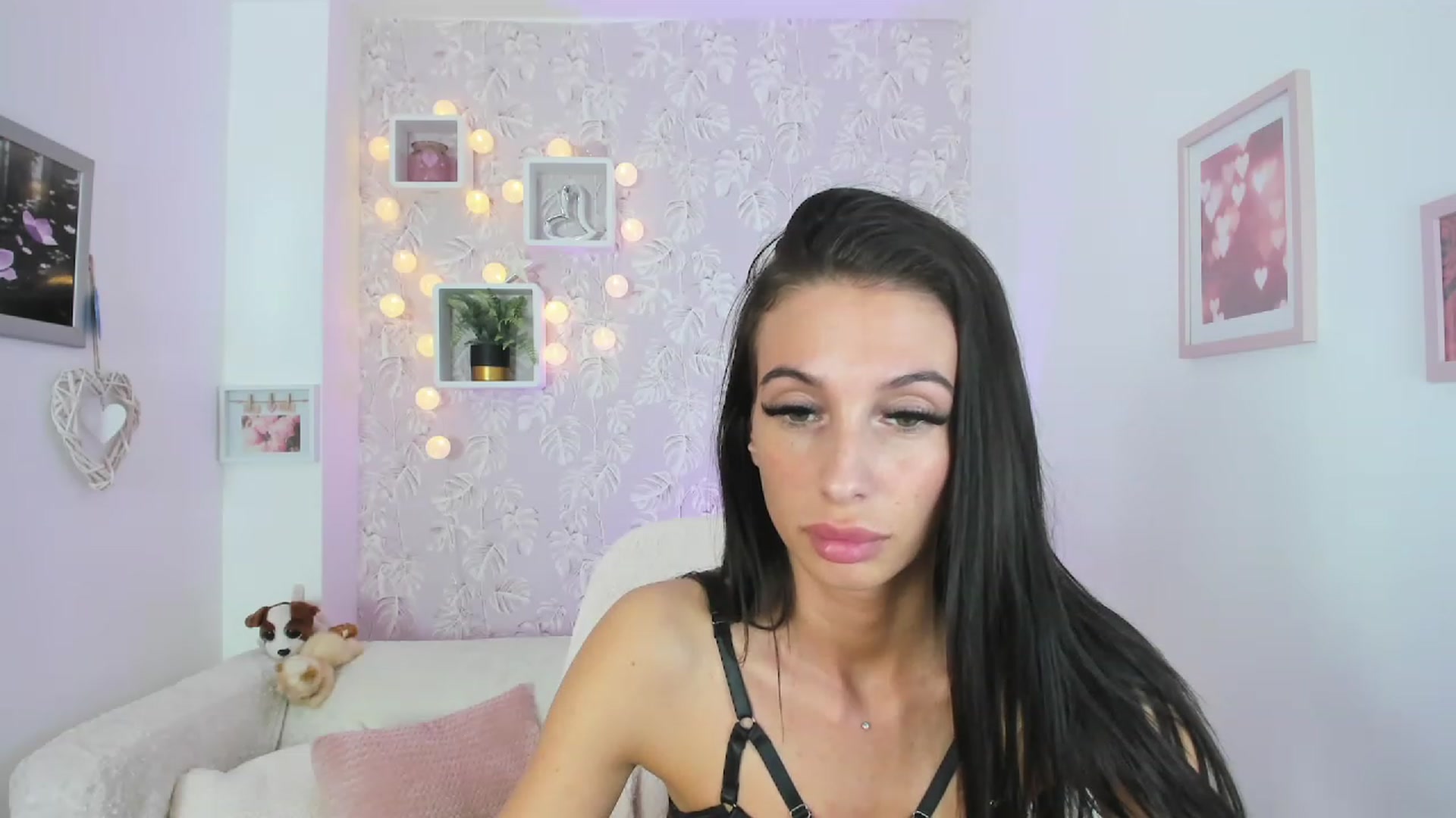 Gallery image thumbnail from Adria_Rae18's myfreecams stream on, 03/22/2023, 20:38 image 11 of 20