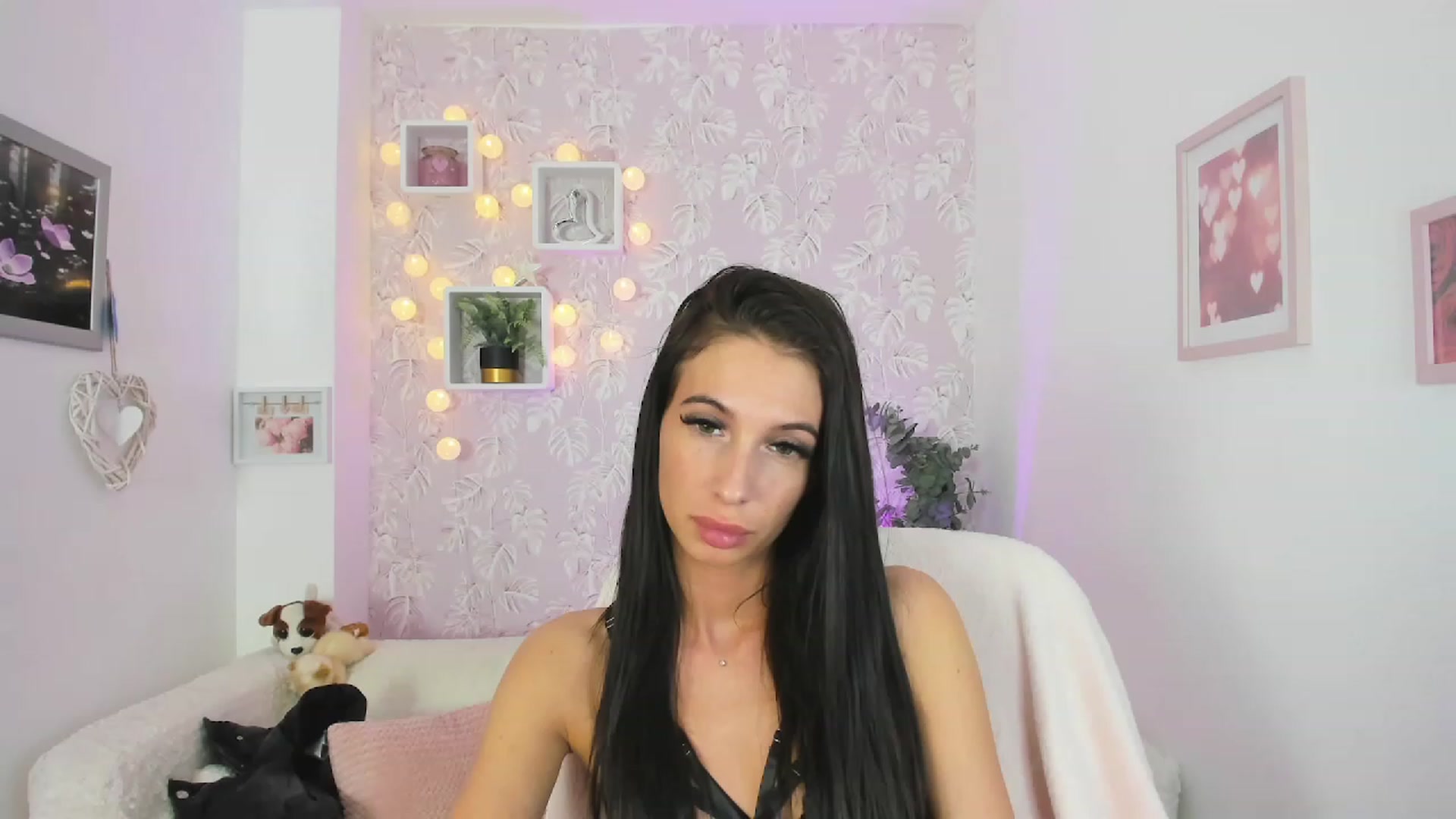 Gallery image thumbnail from Adria_Rae18's myfreecams stream on, 03/23/2023, 24:06 image 16 of 20