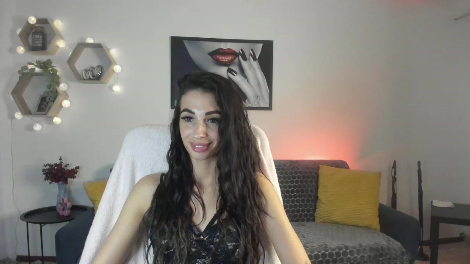 Gallery image thumbnail from Adria_Rae18's myfreecams stream on, 04/12/2023, 15:05 image 4 of 20