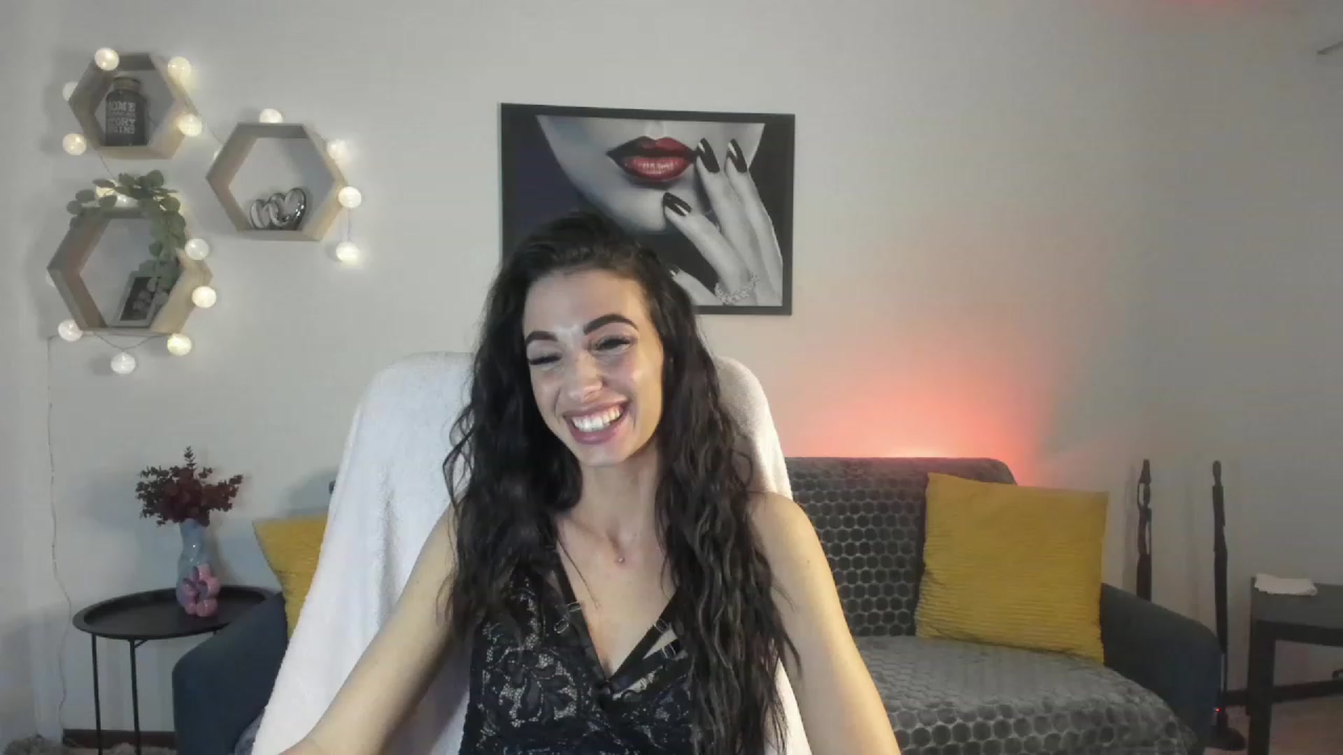 Gallery image thumbnail from Adria_Rae18's myfreecams stream on, 04/12/2023, 17:20 image 7 of 20
