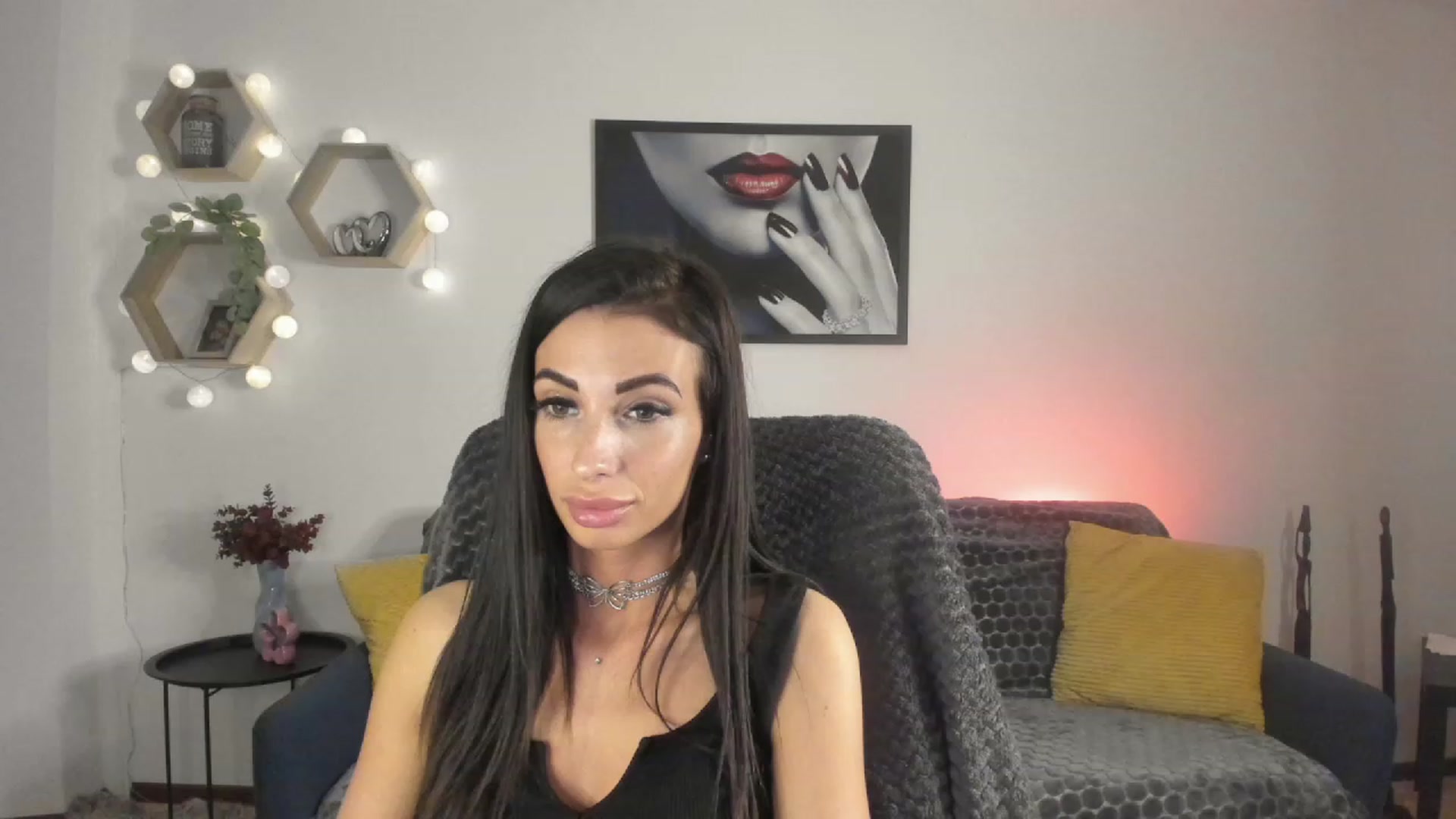Gallery image thumbnail from Adria_Rae18's myfreecams stream on, 04/15/2023, 15:14 image 10 of 20