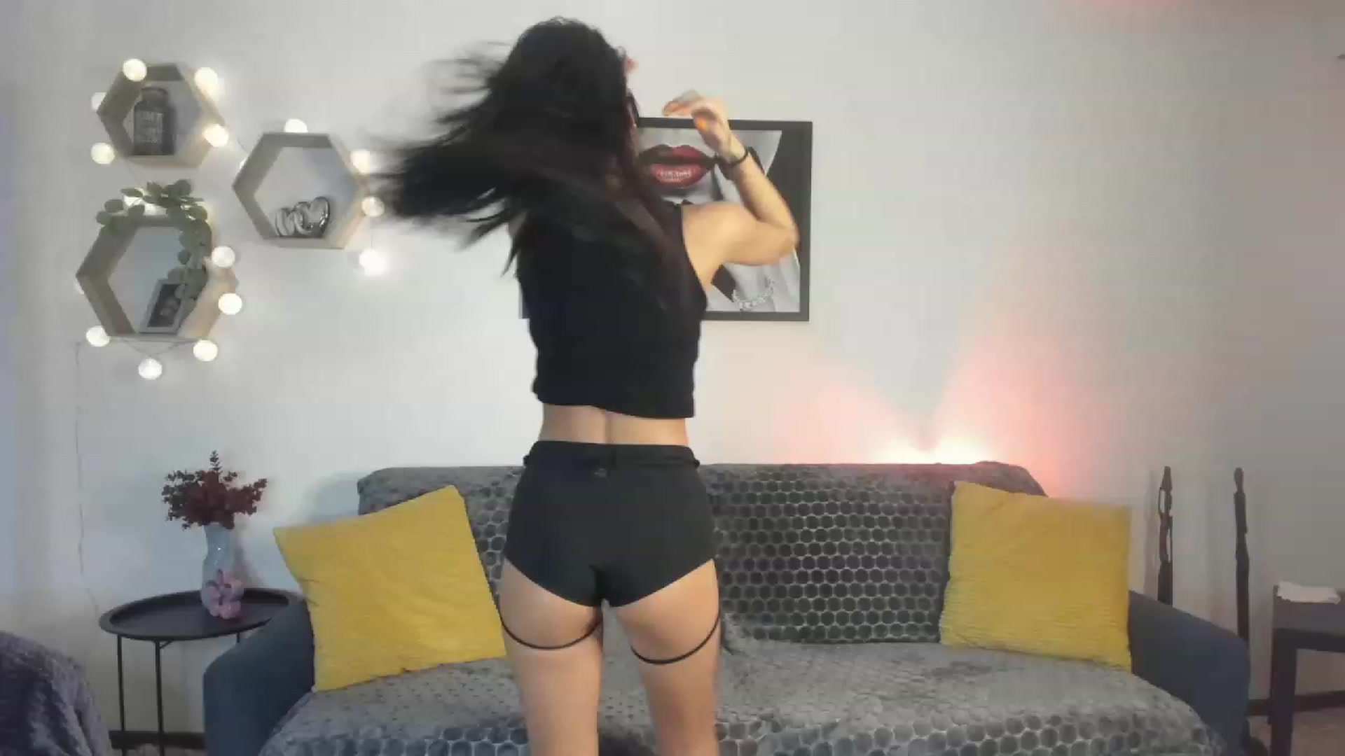 Gallery image thumbnail from Adria_Rae18's myfreecams stream on, 04/16/2023, 15:00 image 11 of 20