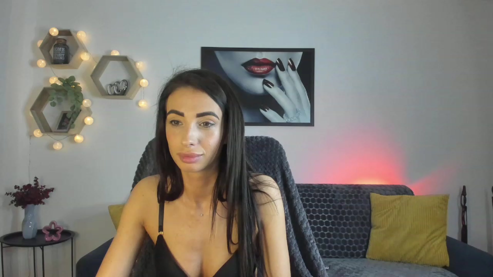 Gallery image thumbnail from Adria_Rae18's myfreecams stream on, 04/20/2023, 13:53 image 17 of 20