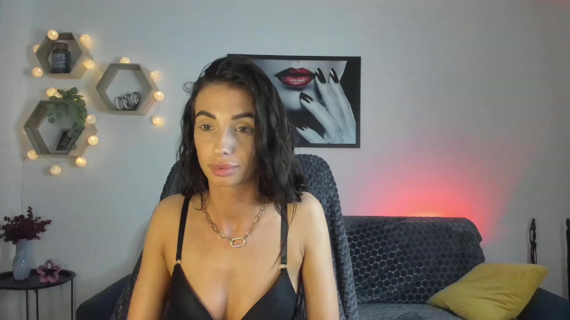 Gallery image thumbnail from Adria_Rae18's myfreecams stream on, 04/24/2023, 18:03 image 11 of 20