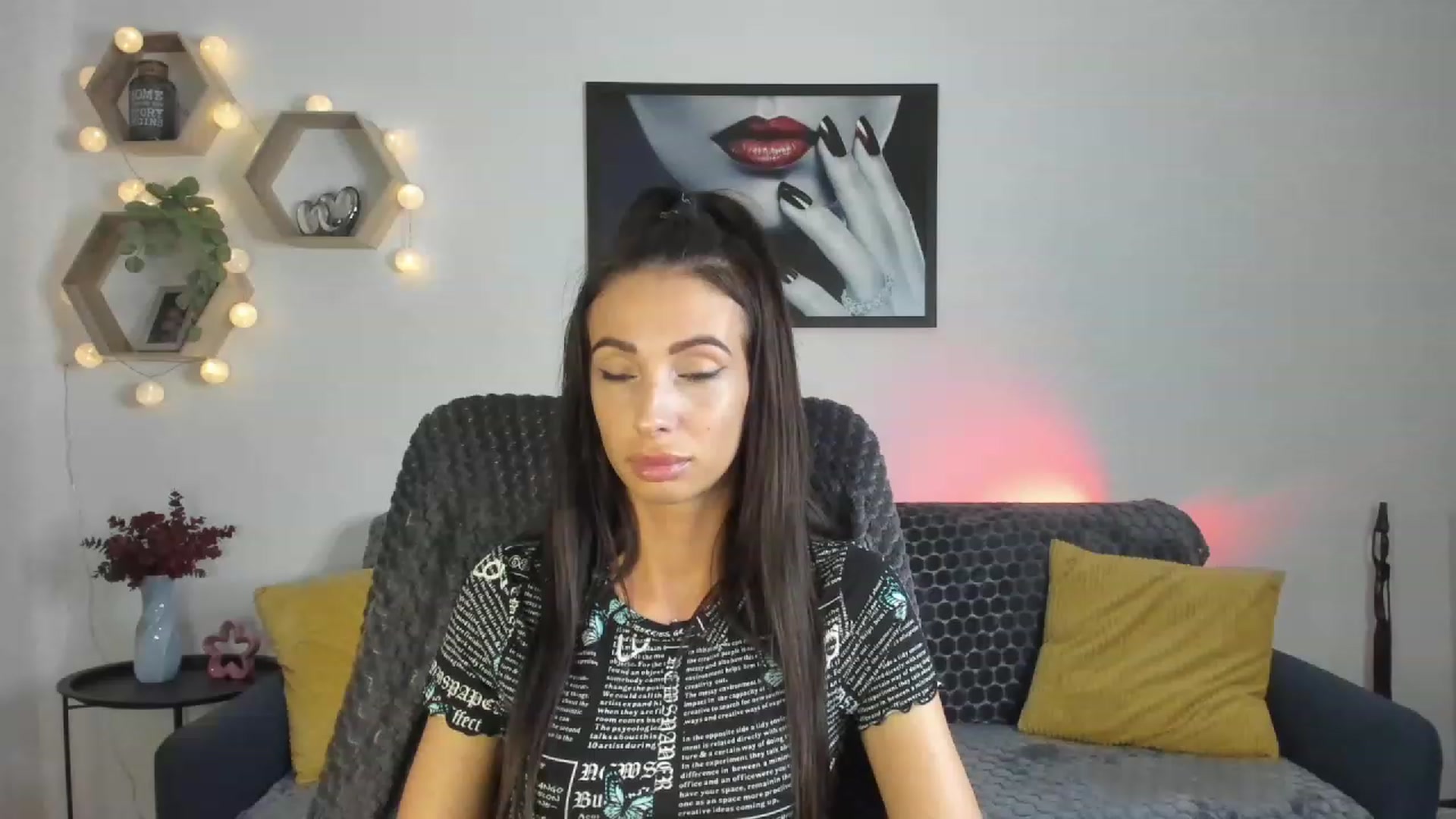 Gallery image thumbnail from Adria_Rae18's myfreecams stream on, 04/28/2023, 14:28 image 11 of 20