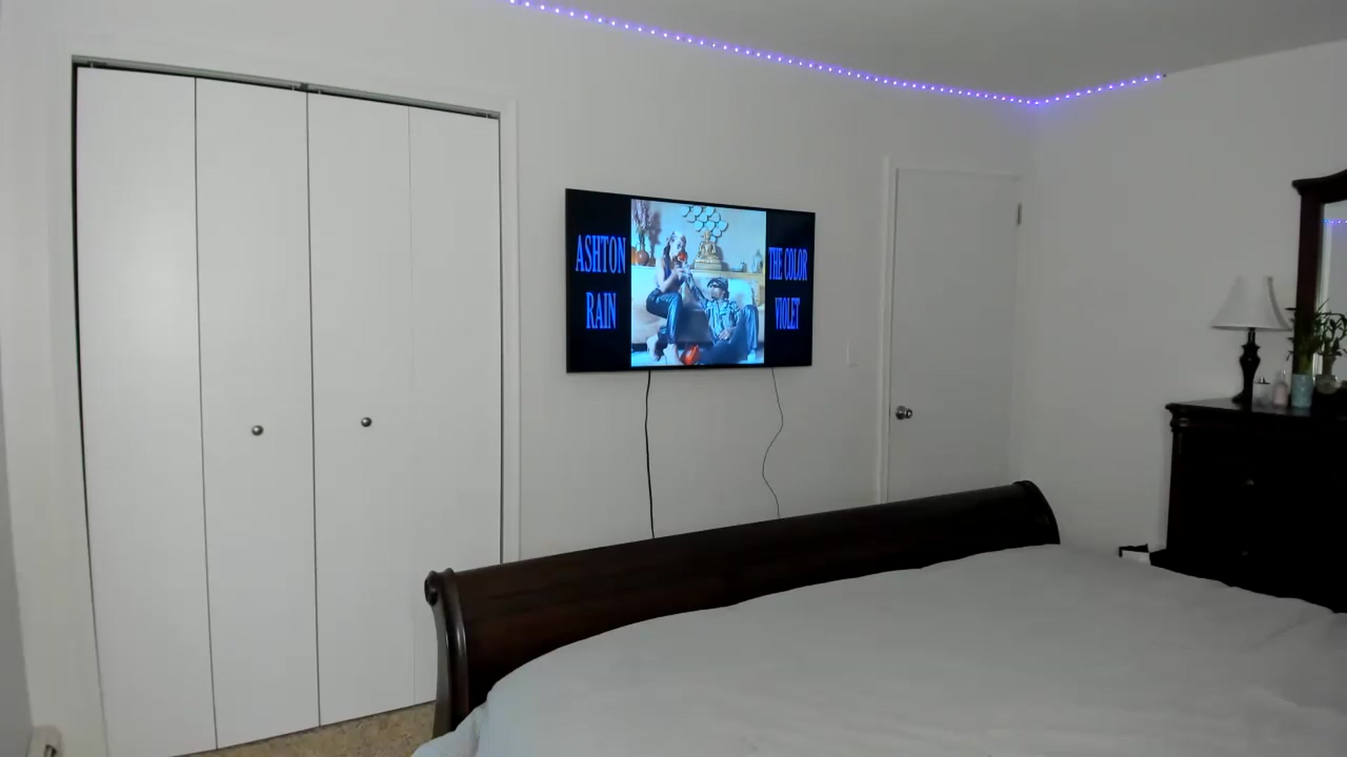 Gallery image thumbnail from AdrianaElla's myfreecams stream on, 06/12/2023, 23:04 image 18 of 20