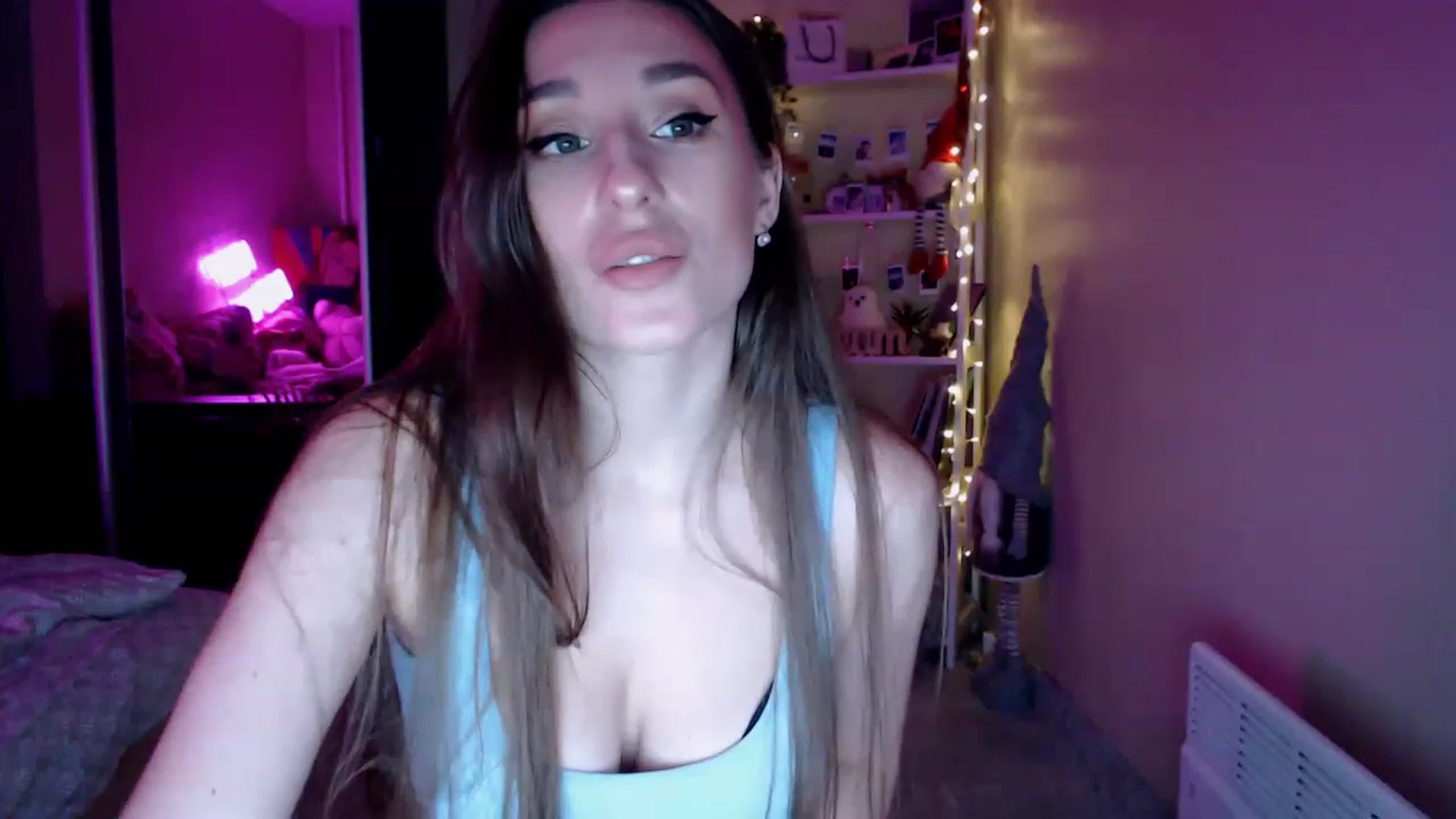 Gallery image thumbnail from Adriana_b's myfreecams stream on, 01/21/2023, 16:52 image 10 of 20
