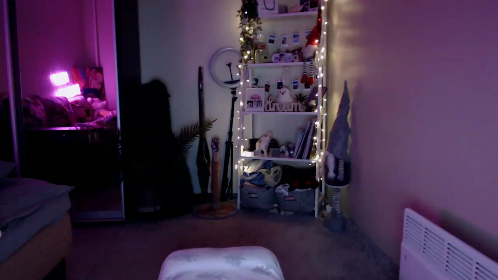 Gallery image thumbnail from Adriana_b's myfreecams stream on, 01/28/2023, 15:56 image 10 of 20