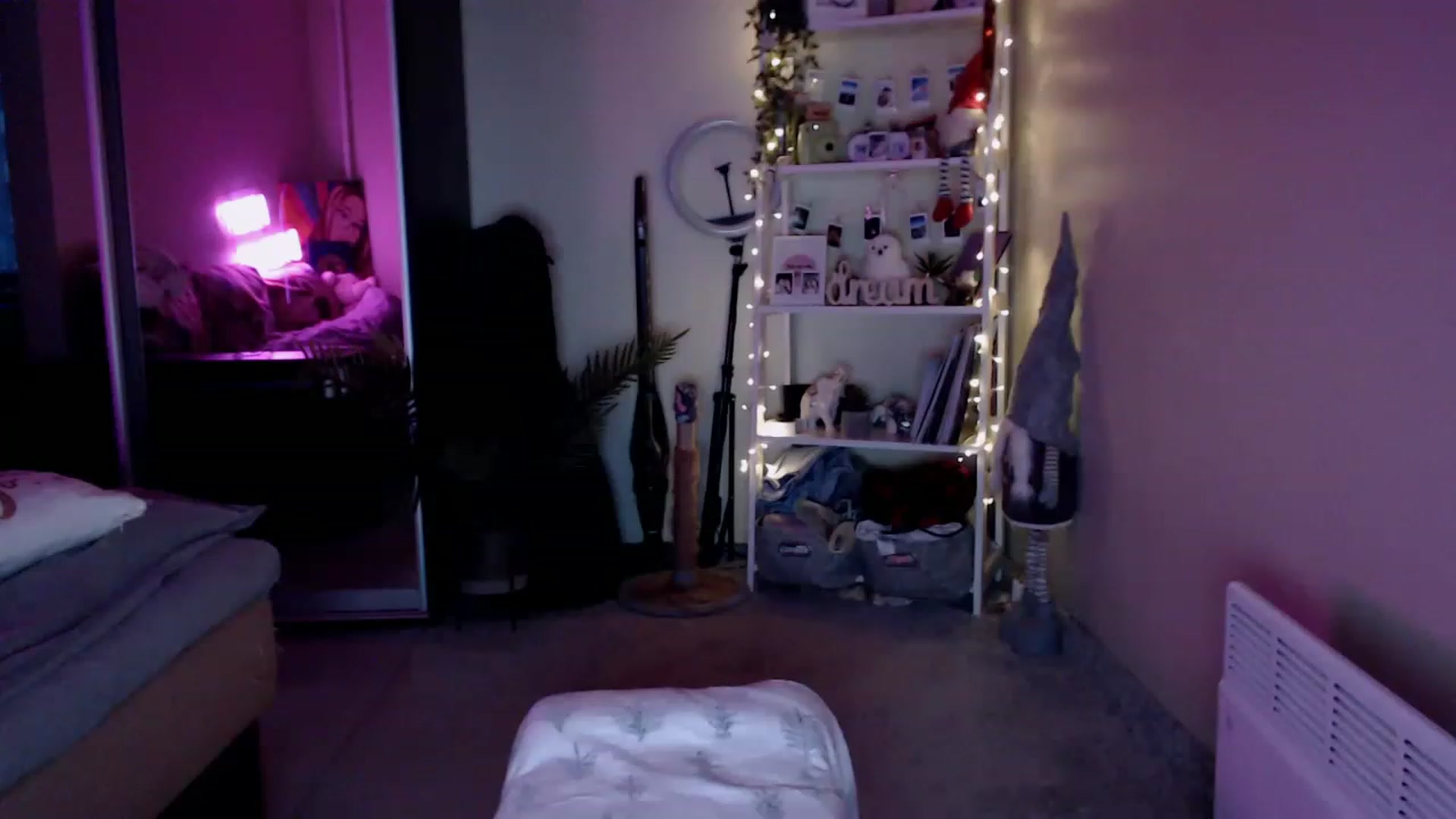 Gallery image thumbnail from Adriana_b's myfreecams stream on, 01/29/2023, 14:57 image 17 of 20