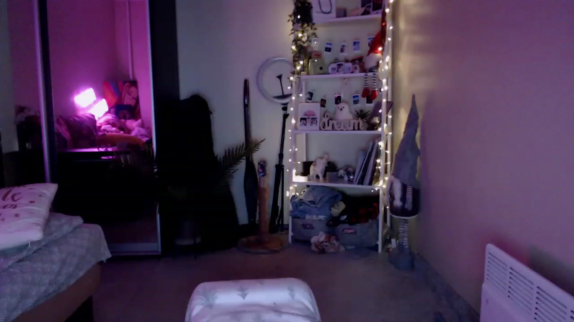 Gallery image thumbnail from Adriana_b's myfreecams stream on, 02/07/2023, 15:13 image 2 of 20