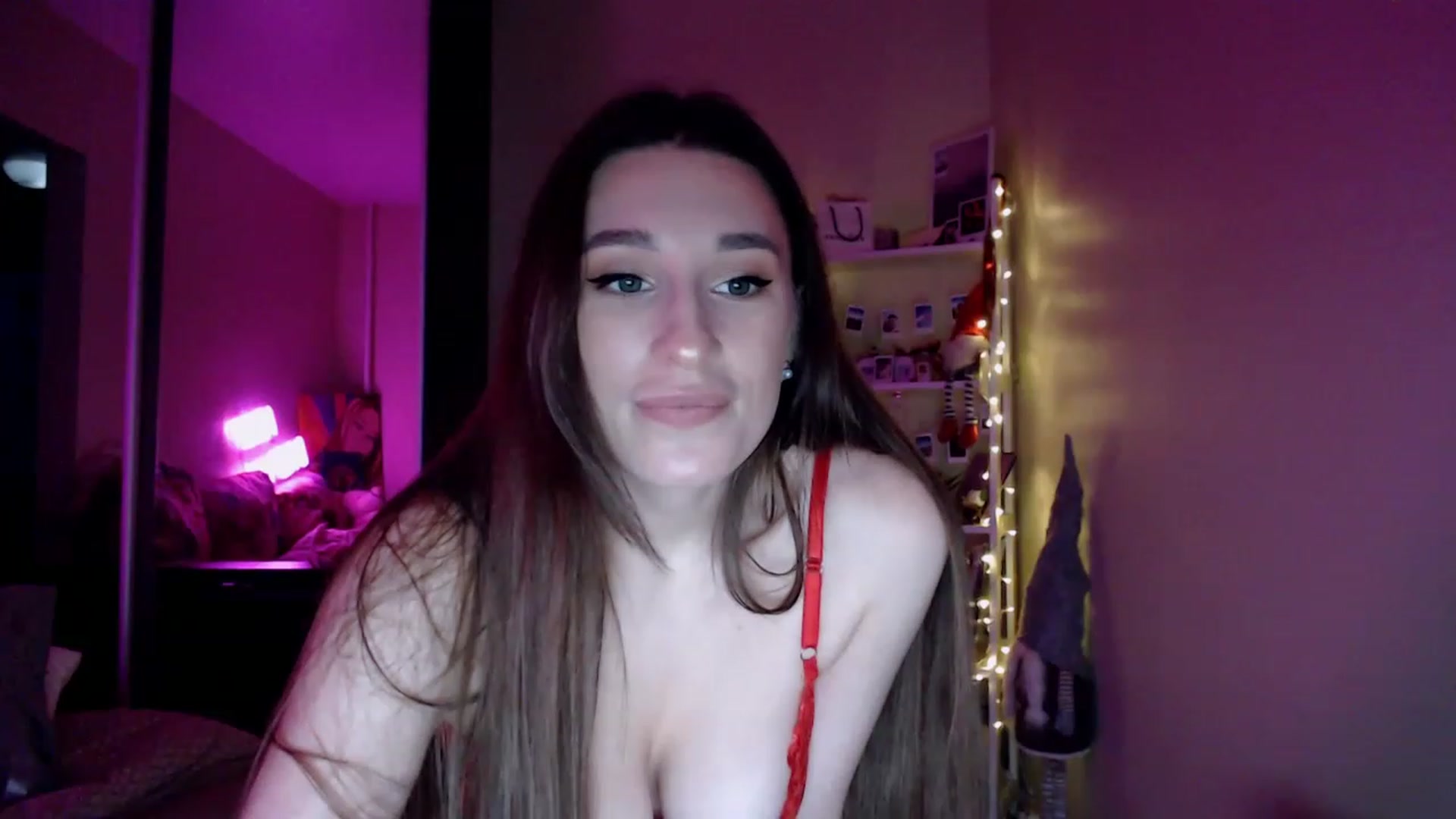 Gallery image thumbnail from Adriana_b's myfreecams stream on, 02/11/2023, 15:25 image 4 of 20