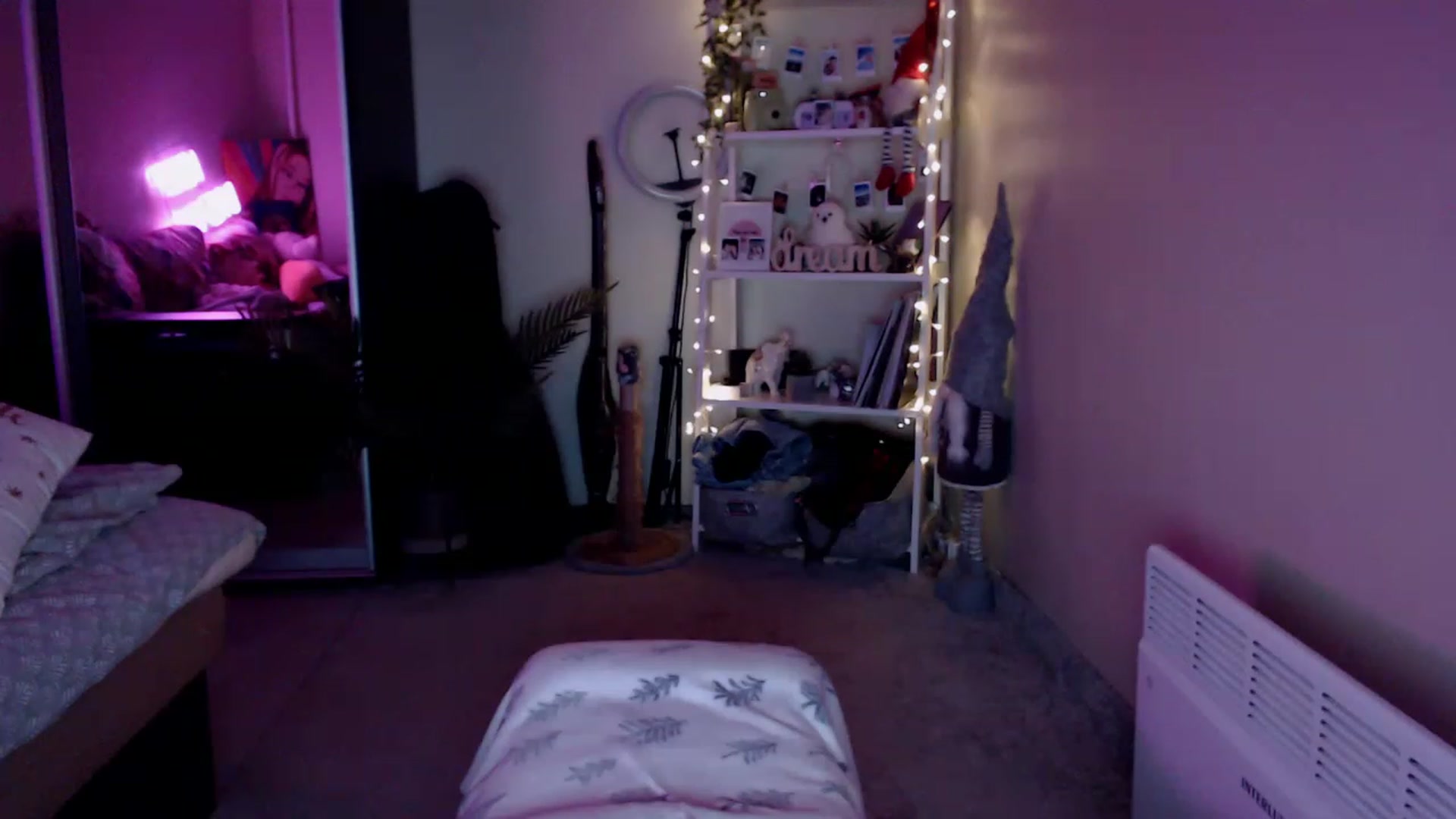 Gallery image thumbnail from Adriana_b's myfreecams stream on, 02/12/2023, 15:11 image 18 of 20