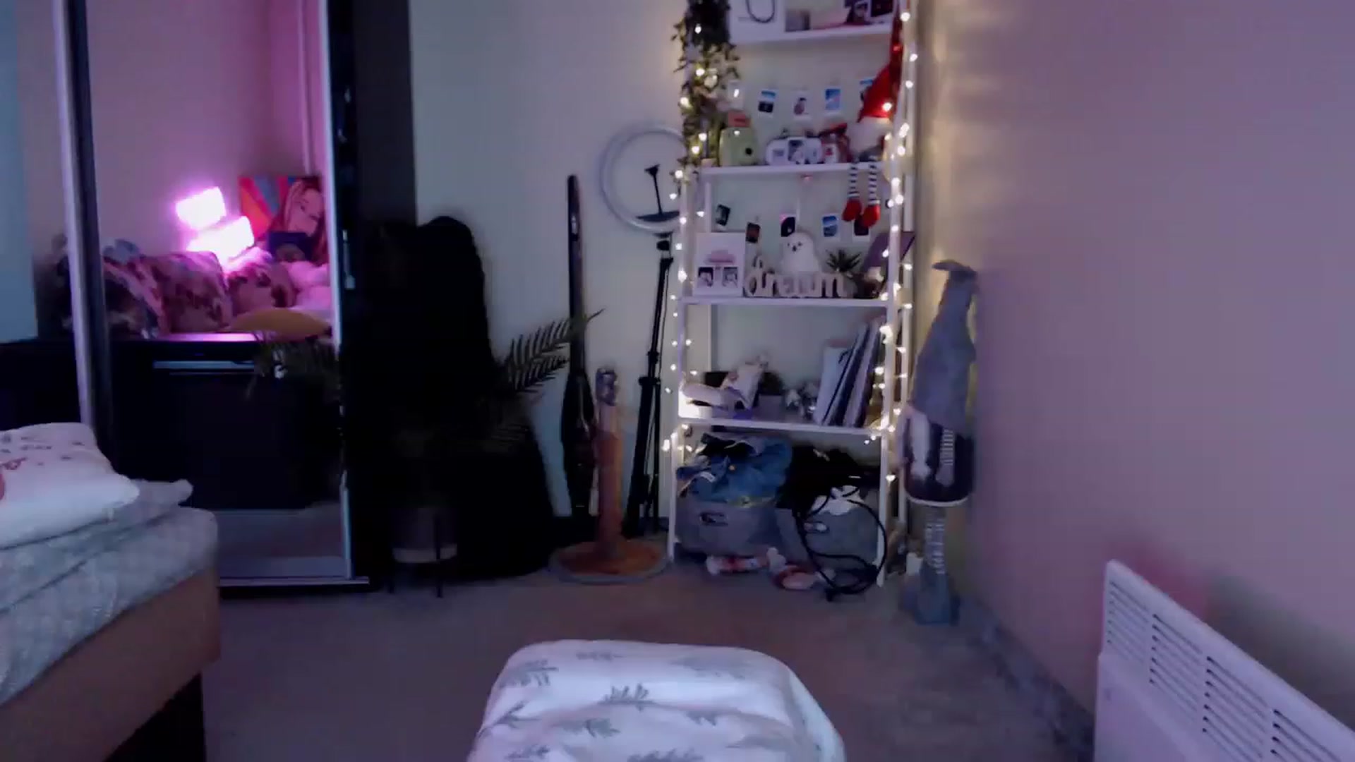 Gallery image thumbnail from Adriana_b's myfreecams stream on, 03/05/2023, 14:23 image 12 of 20