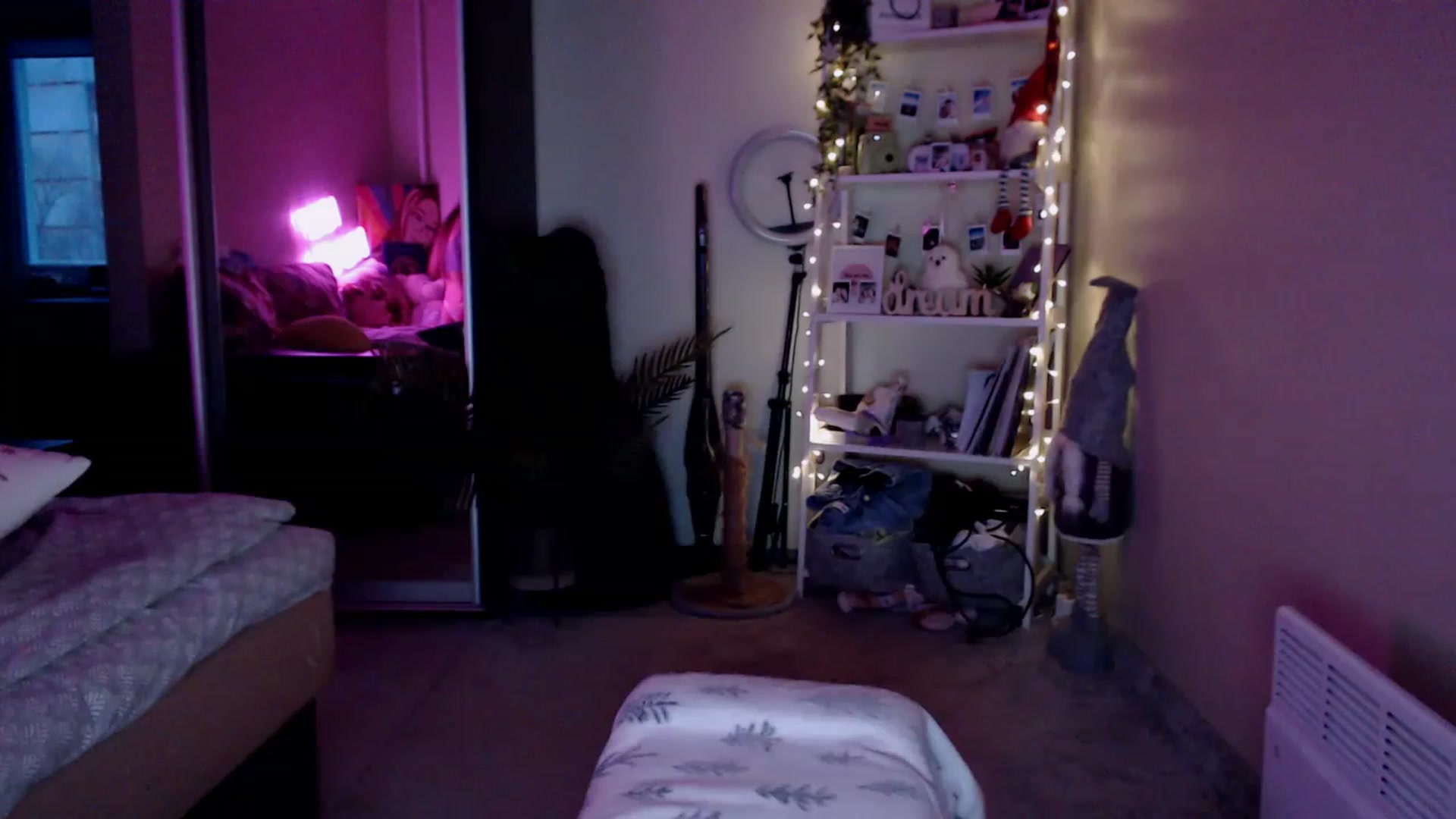 Gallery image thumbnail from Adriana_b's myfreecams stream on, 03/05/2023, 15:35 image 18 of 20