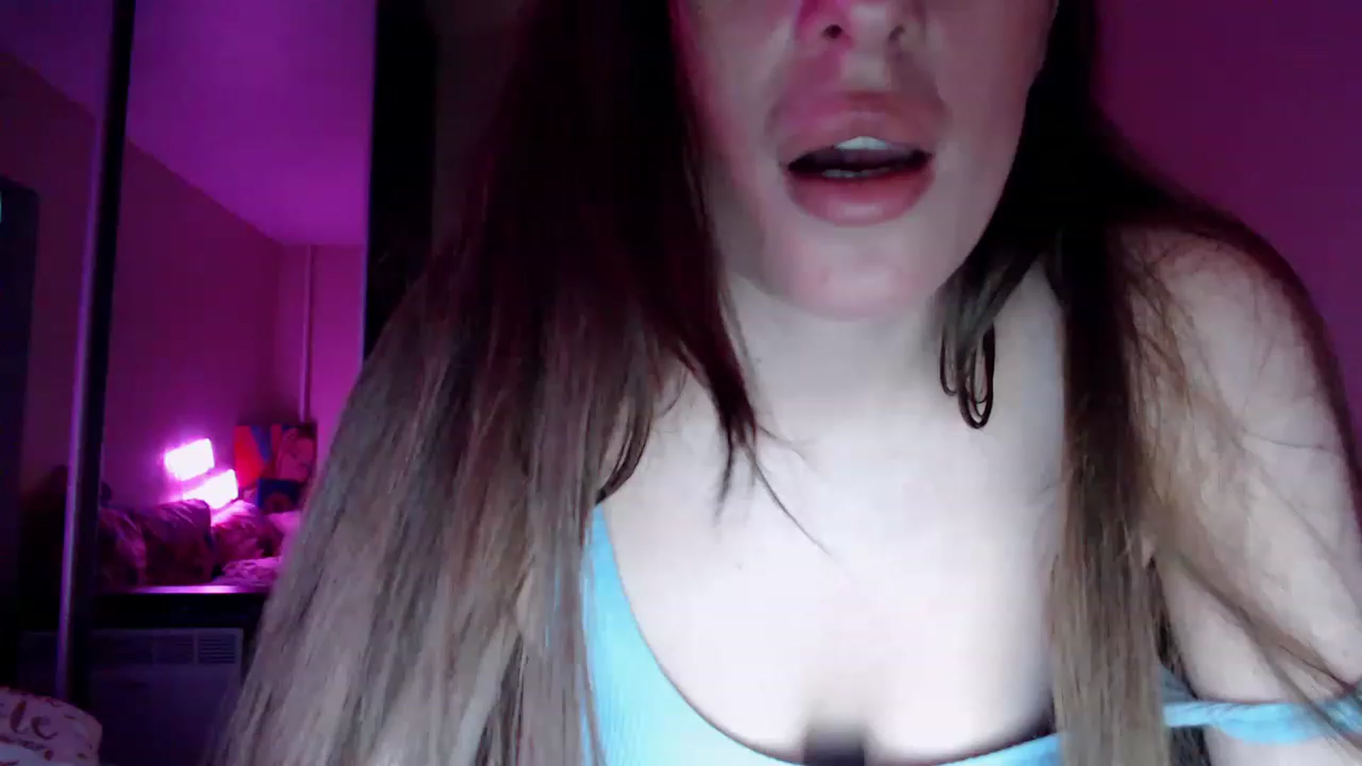 Gallery image thumbnail from Adriana_b's myfreecams stream on, 04/29/2023, 17:06 image 19 of 20