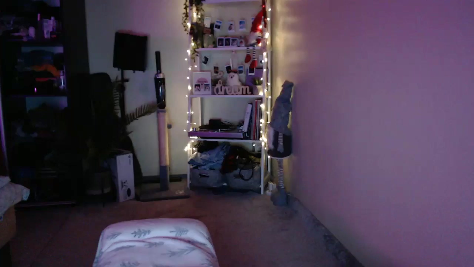 Gallery image thumbnail from Adriana_b's myfreecams stream on, 01/21/2024, 16:47 image 18 of 20