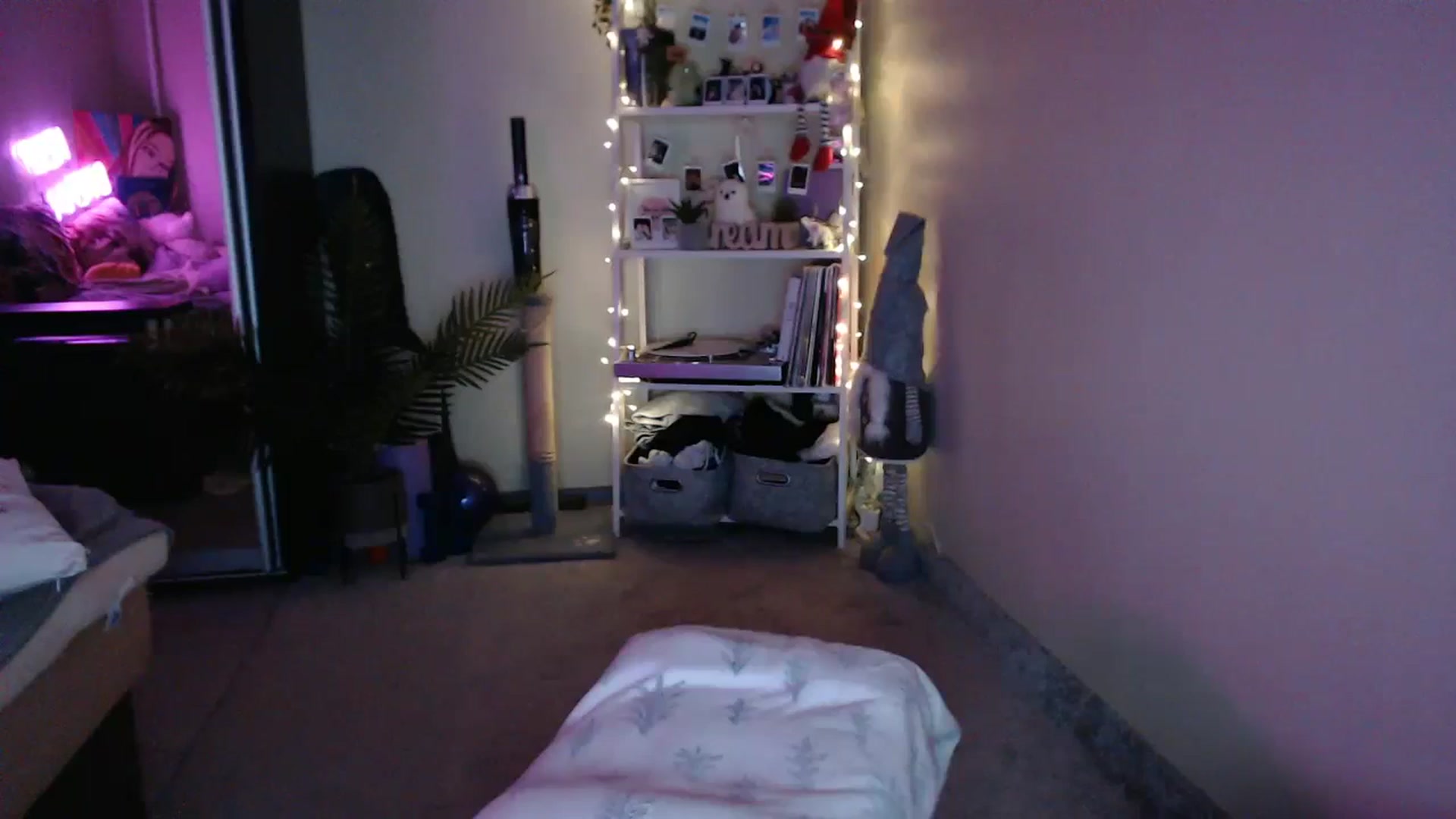 Gallery image thumbnail from Adriana_b's myfreecams stream on, 09/20/2024, 16:03 image 12 of 20