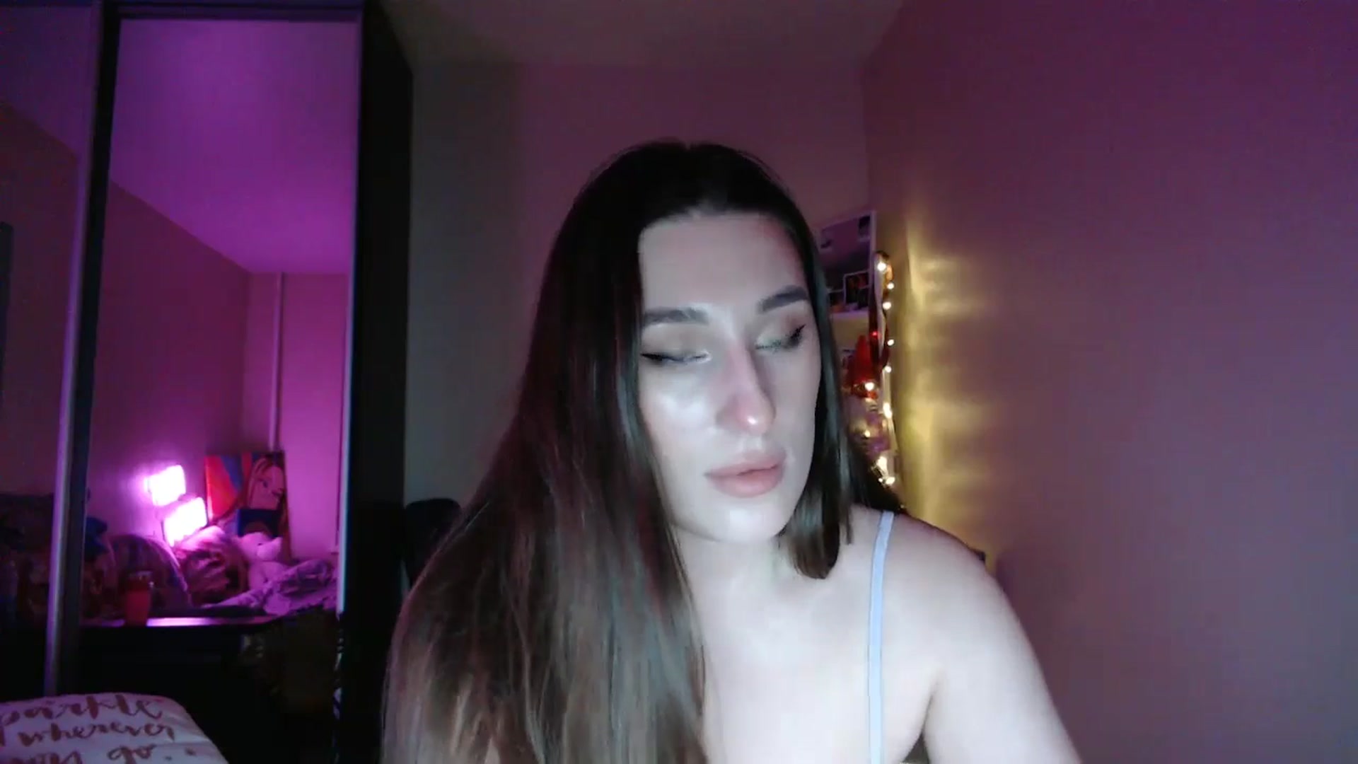 Gallery image thumbnail from Adriana_b's myfreecams stream on, 11/03/2024, 16:48 image 14 of 20