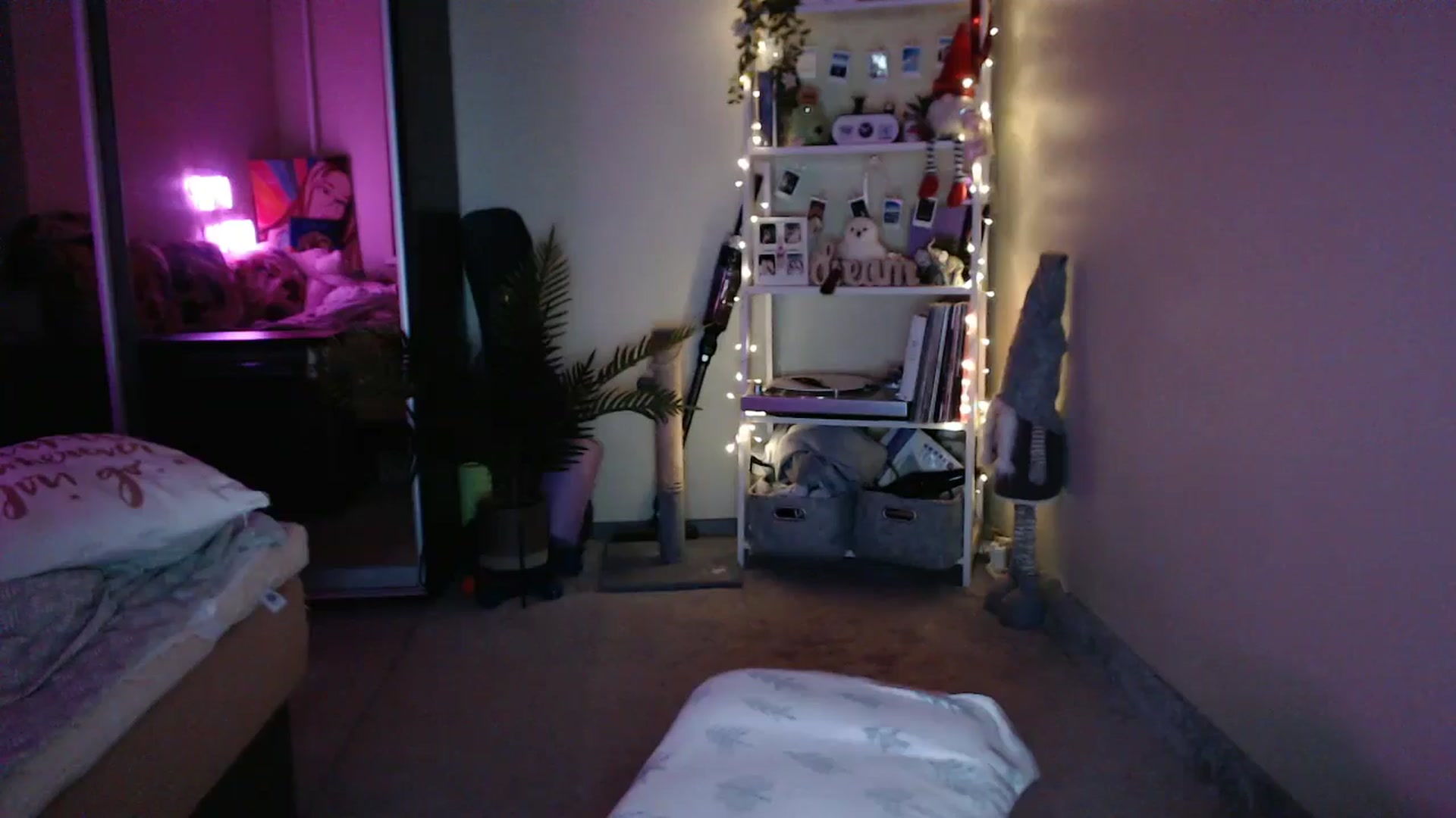 Gallery image thumbnail from Adriana_b's myfreecams stream on, 11/10/2024, 16:59 image 17 of 20
