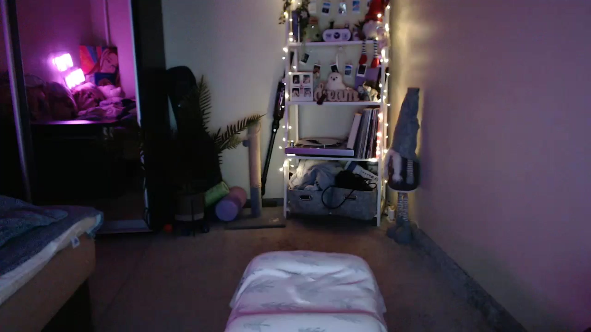 Gallery image thumbnail from Adriana_b's myfreecams stream on, 11/16/2024, 17:00 image 11 of 20
