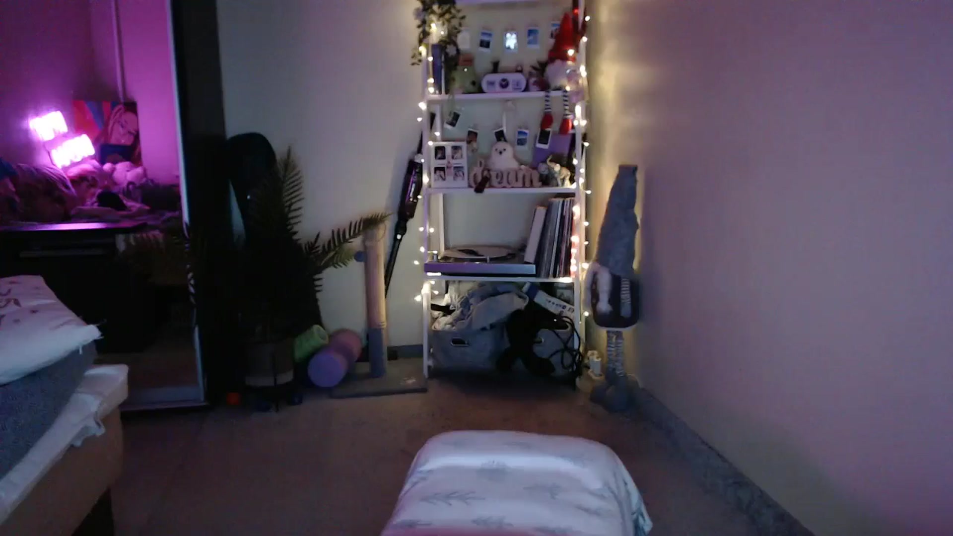 Gallery image thumbnail from Adriana_b's myfreecams stream on, 11/17/2024, 16:04 image 11 of 20
