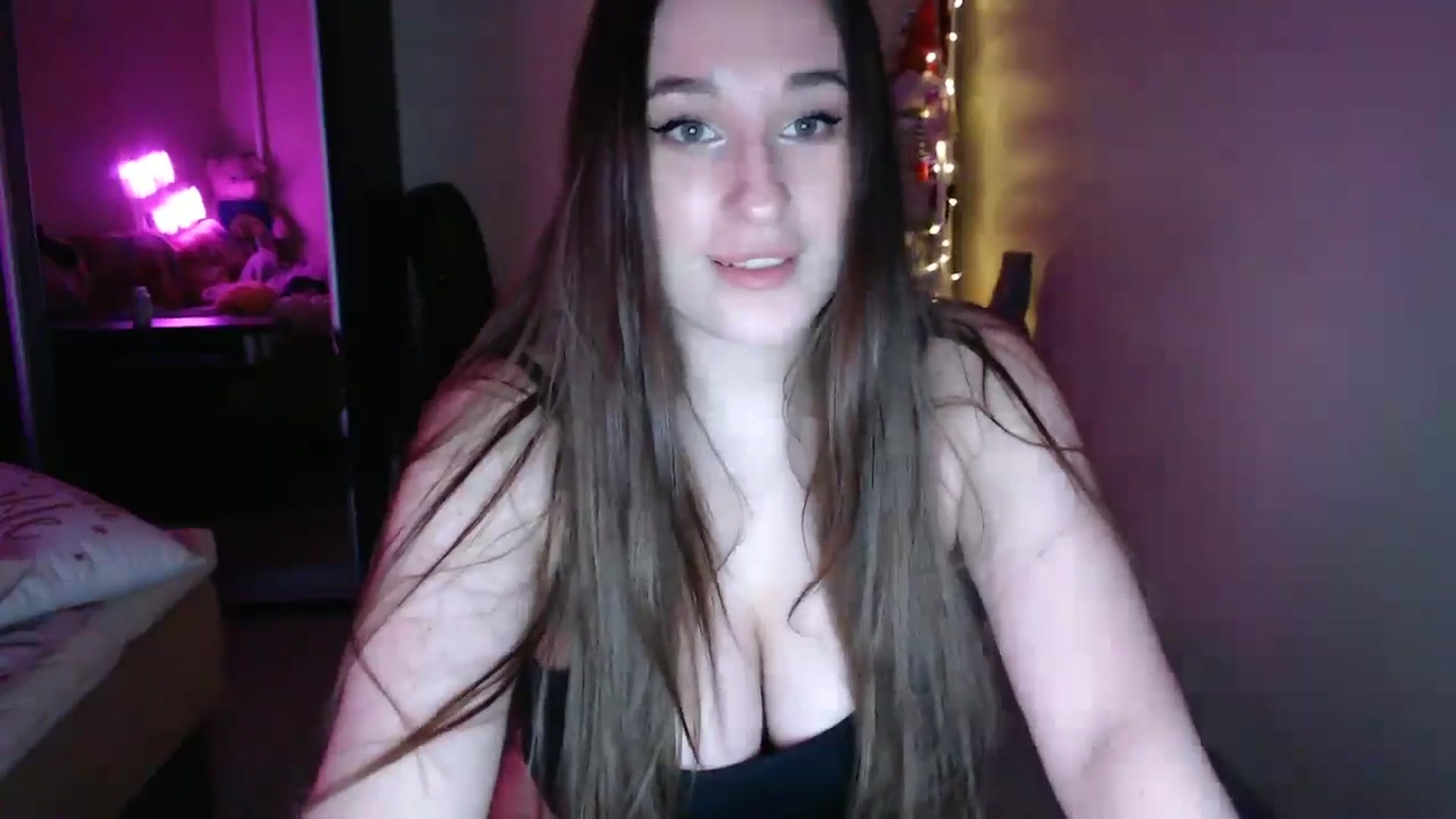 Gallery image thumbnail from Adriana_b's myfreecams stream on, 03/16/2025, 18:29 image 2 of 20