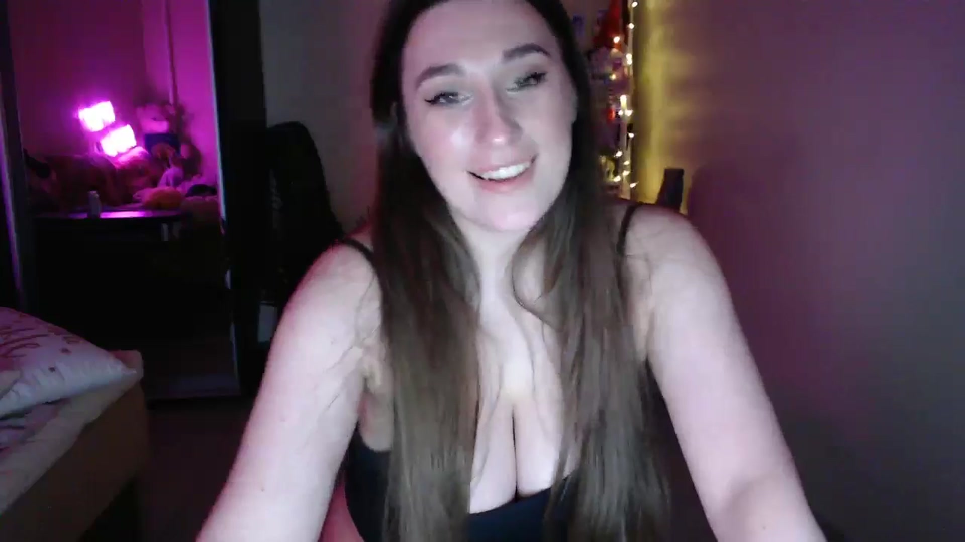 Gallery image thumbnail from Adriana_b's myfreecams stream on, 03/16/2025, 18:29 image 11 of 20