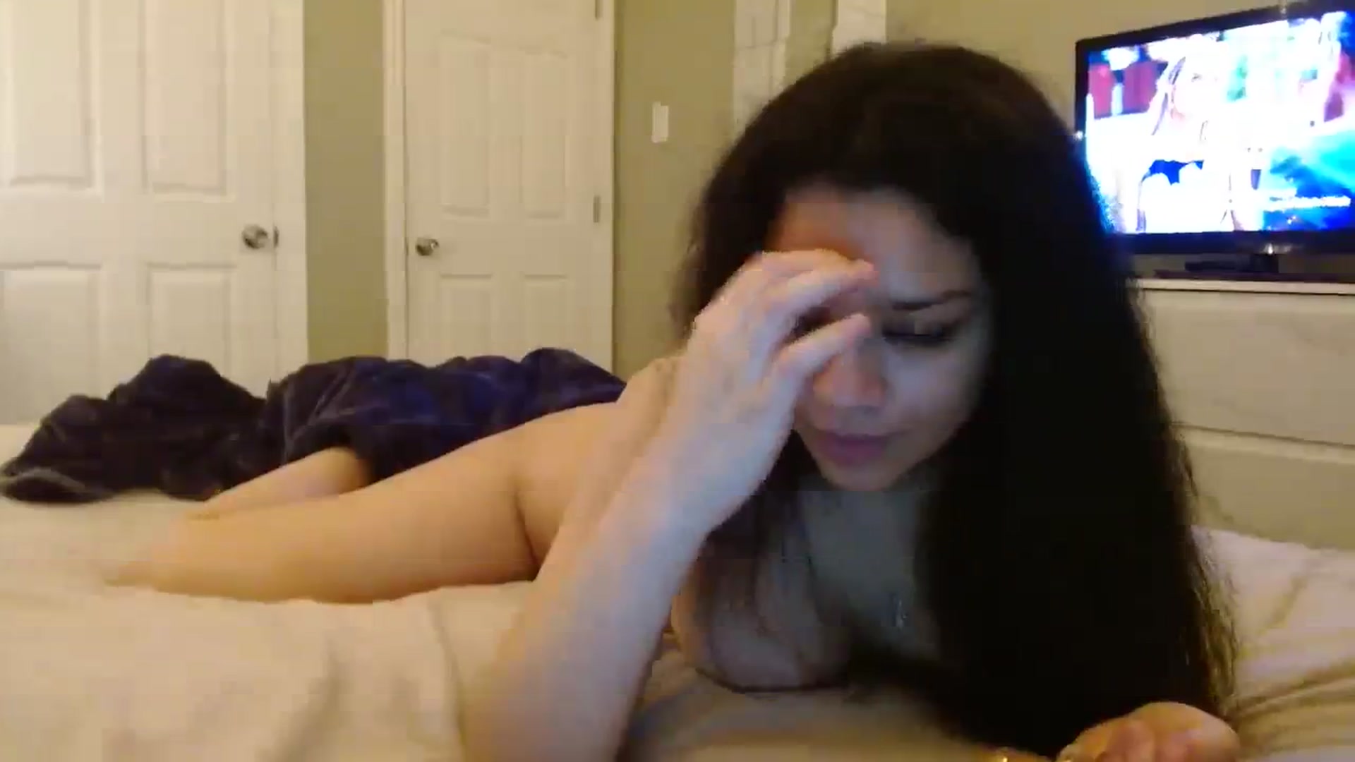 Gallery image thumbnail from Adrianaxo1's myfreecams stream on, 08/22/2023, 09:03 image 14 of 20
