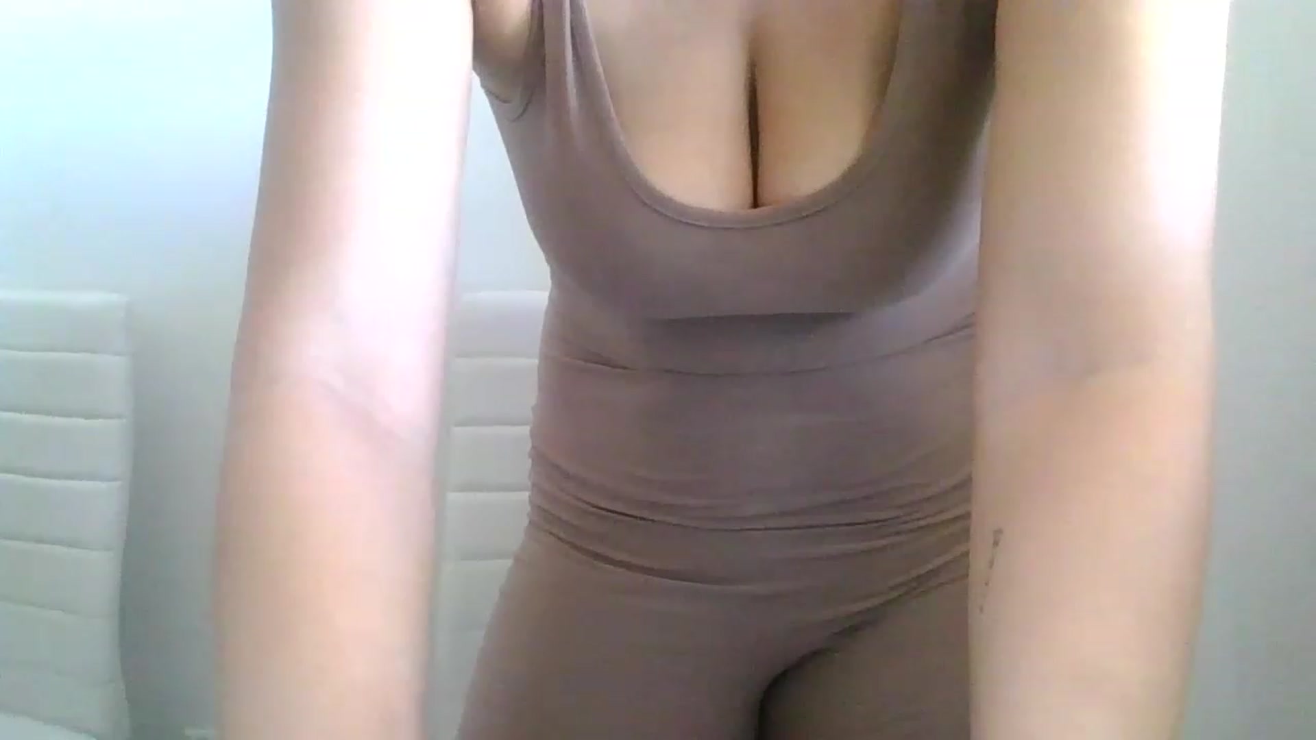 Gallery image thumbnail from Adrianaxx18's myfreecams stream on, 11/14/2022, 13:59 image 19 of 20