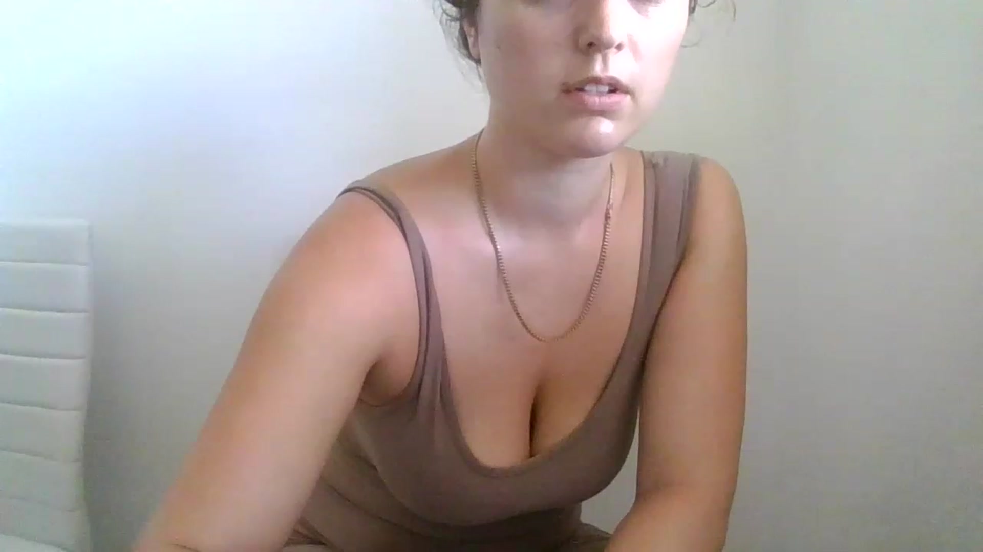 Gallery image thumbnail from Adrianaxx18's myfreecams stream on, 11/14/2022, 13:59 image 18 of 20