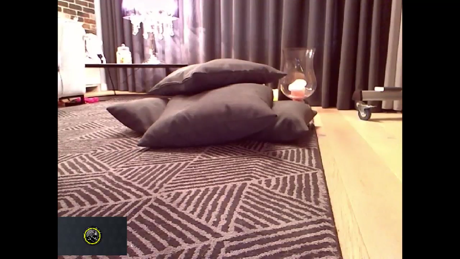Gallery image thumbnail from Adrianna__'s myfreecams stream on, 03/31/2024, 07:34 image 7 of 20