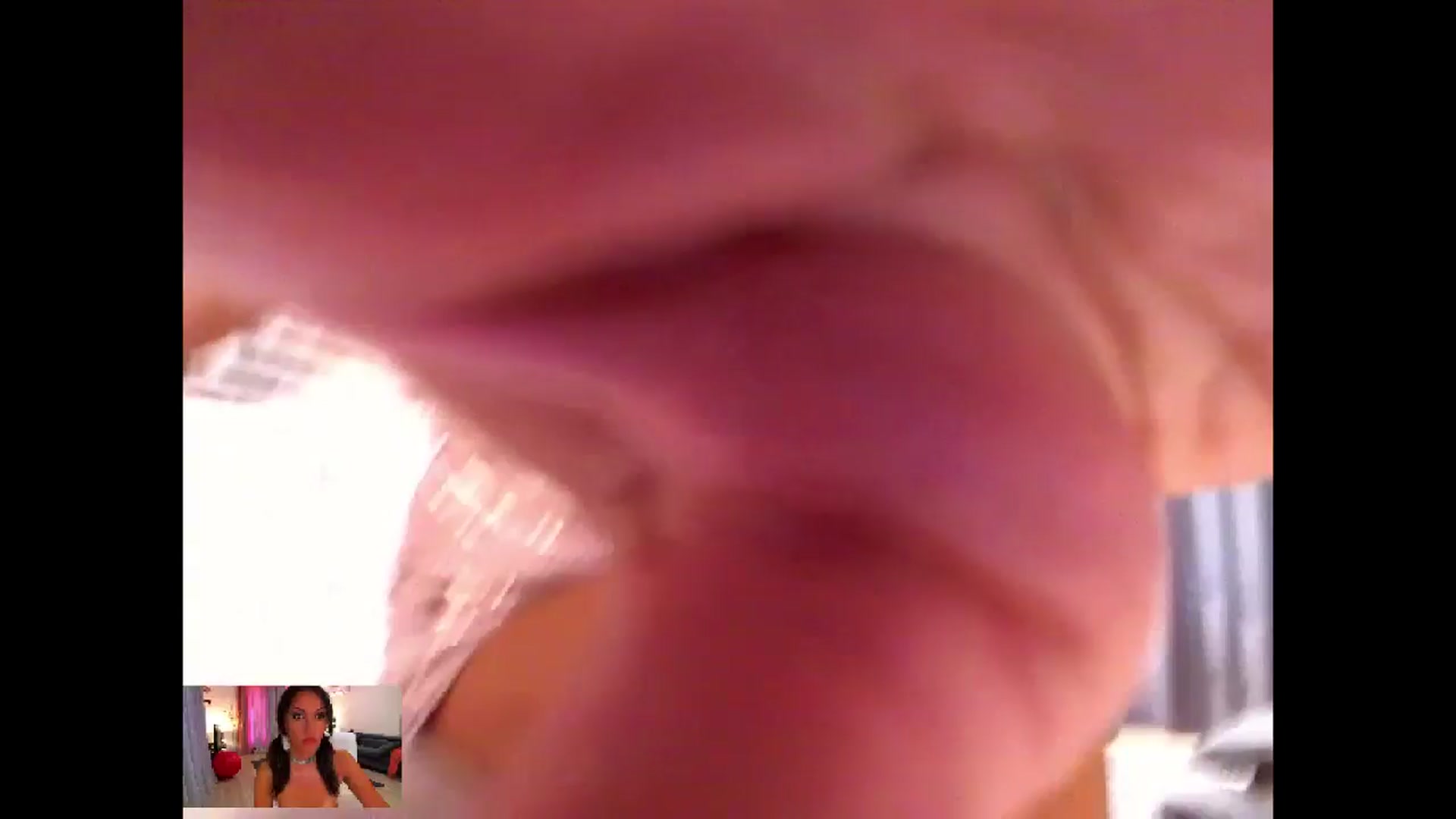 Gallery image thumbnail from Adrianna__'s myfreecams stream on, 06/01/2024, 07:39 image 18 of 20