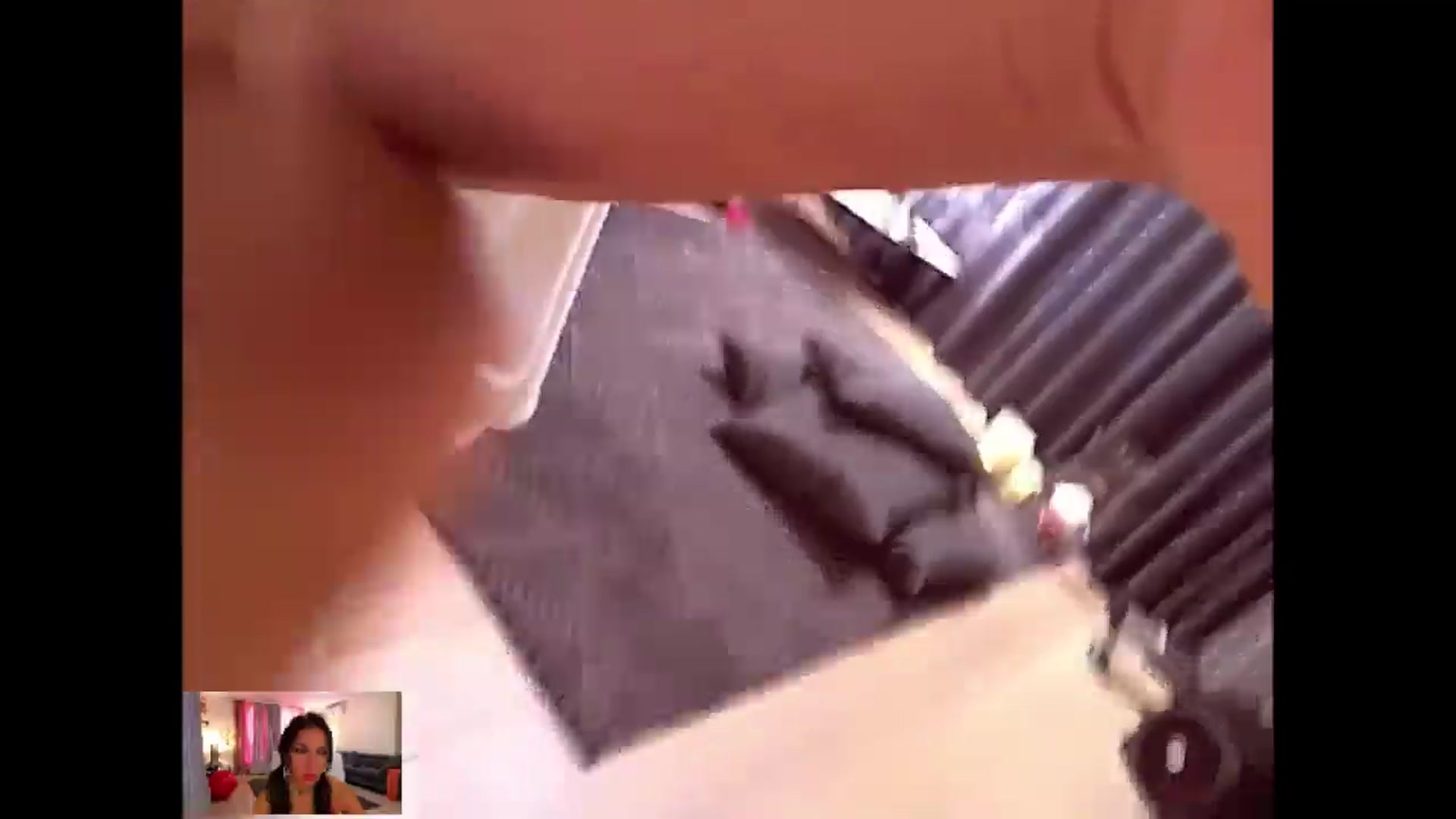 Gallery image thumbnail from Adrianna__'s myfreecams stream on, 06/26/2024, 08:03 image 10 of 20