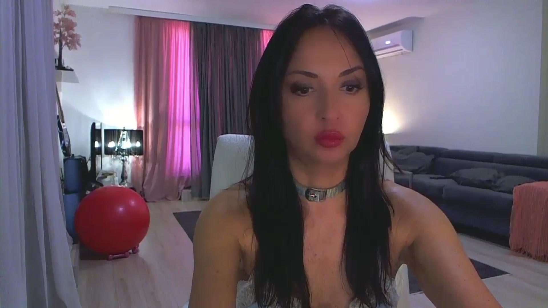Gallery image thumbnail from Adrianna__'s myfreecams stream on, 06/15/2025, 08:14 image 12 of 20