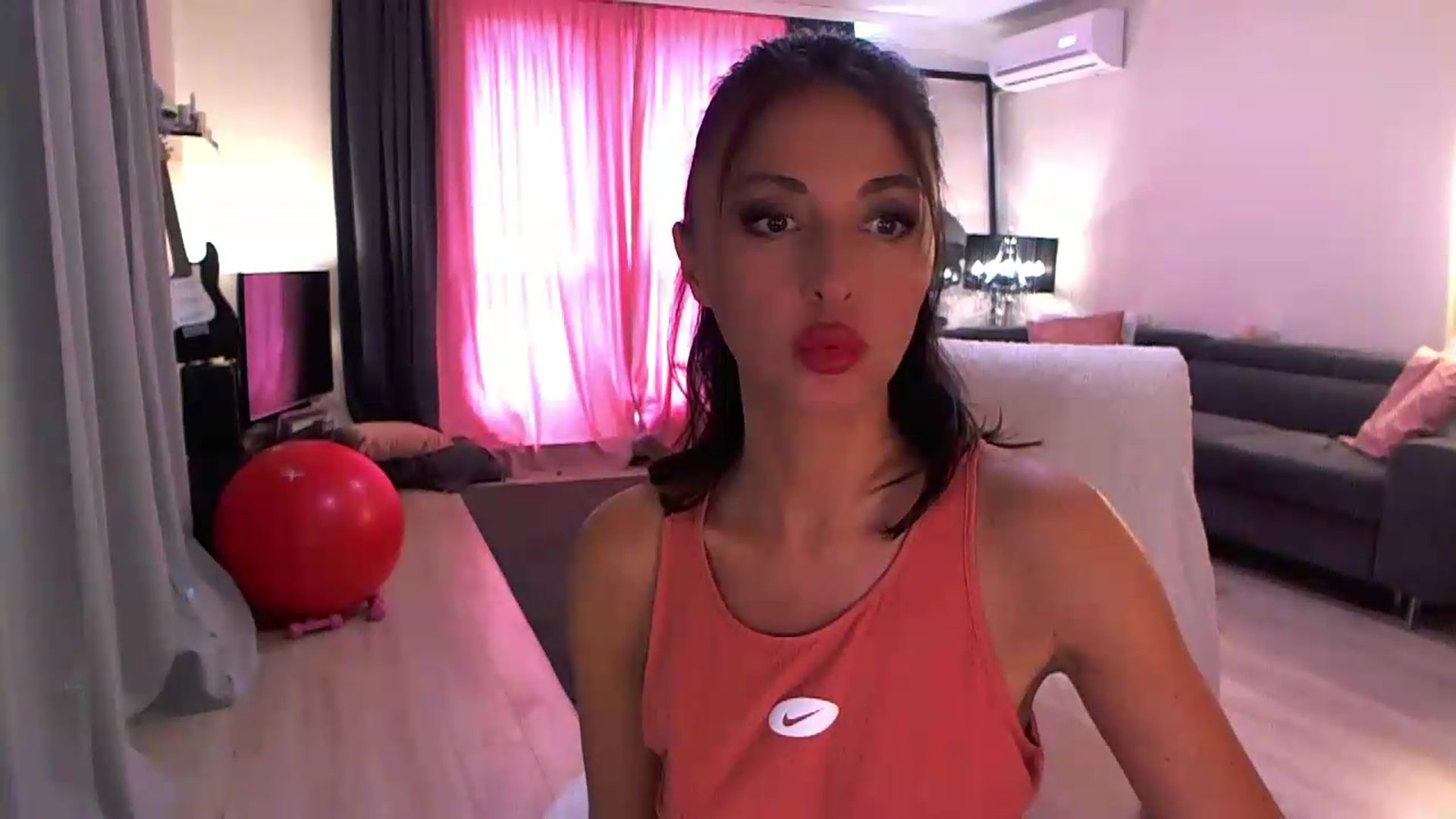 Gallery image thumbnail from Adrianna__'s myfreecams stream on, 06/20/2026, 13:30 image 9 of 20